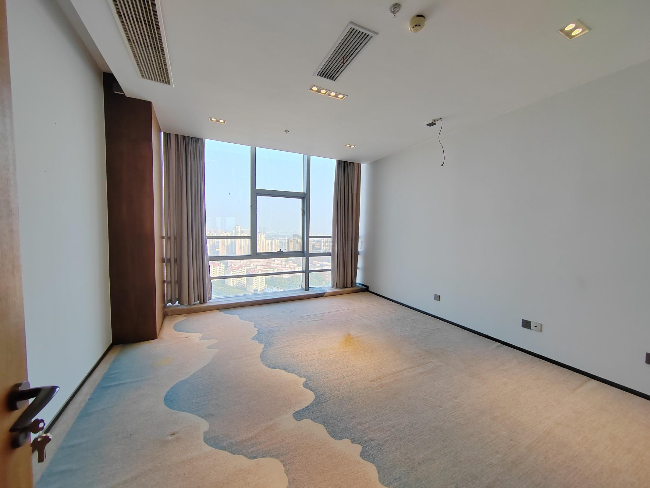 晶石国际中心面积600平