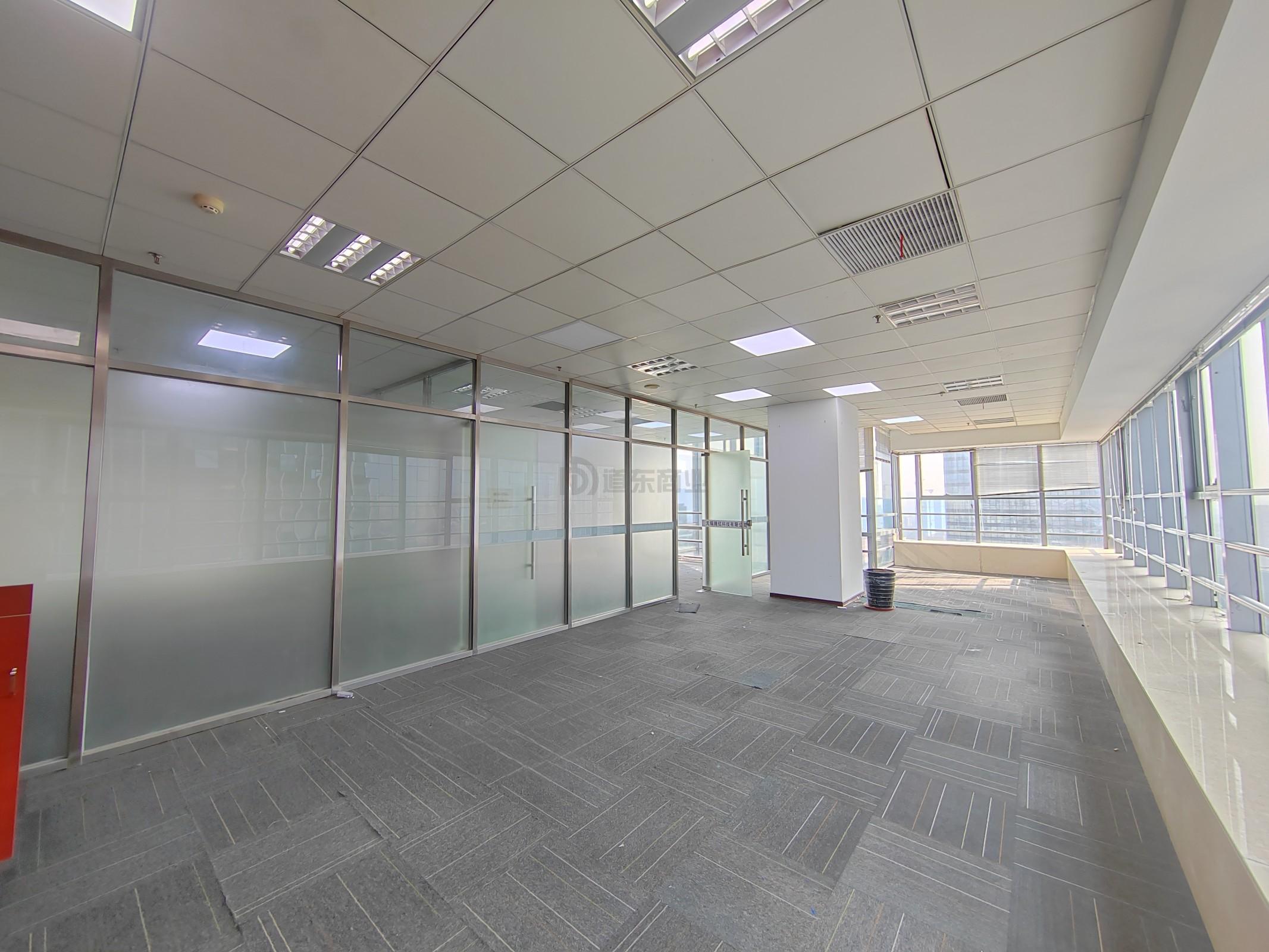 晶石国际中心面积209平