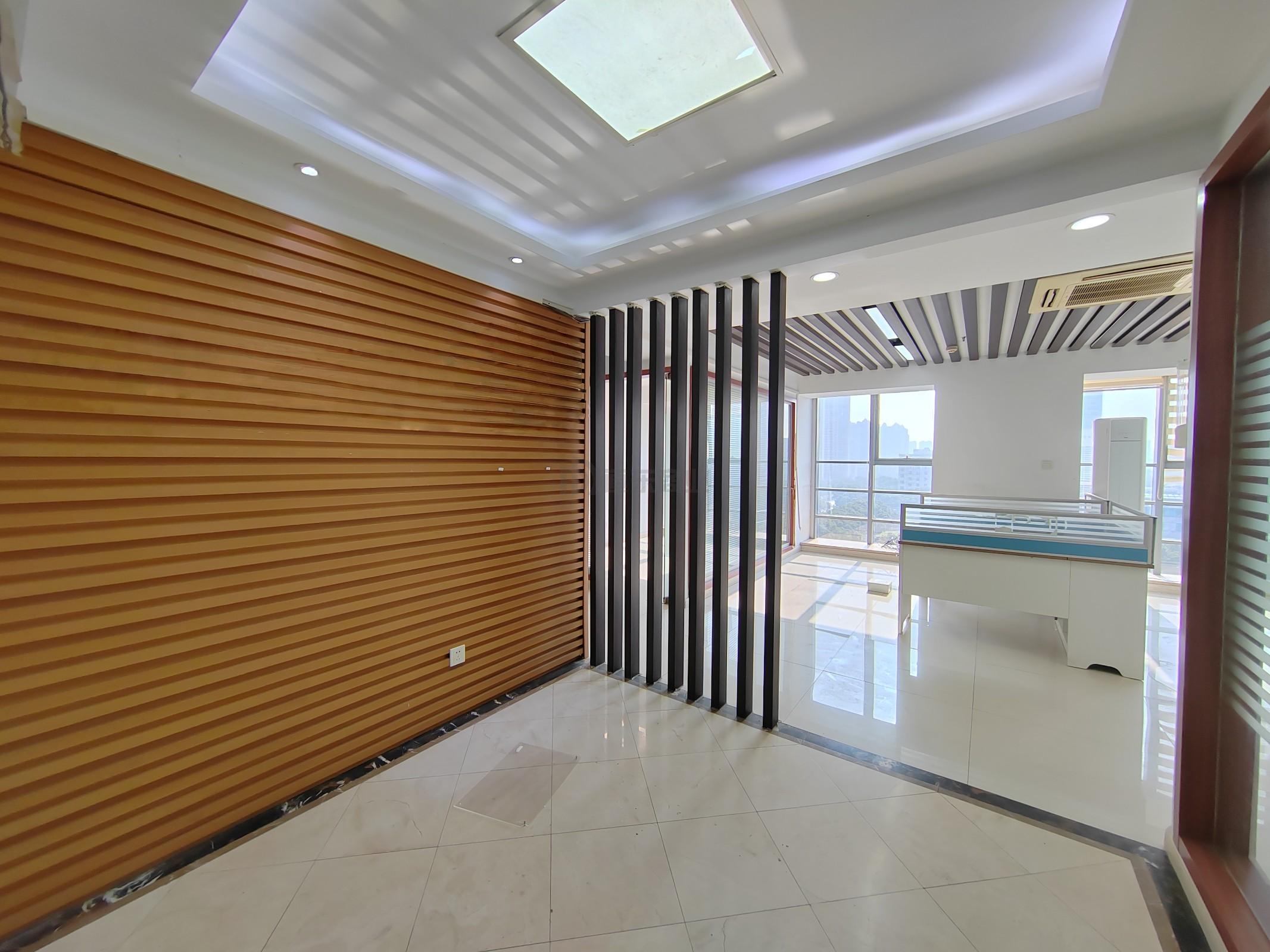 晶石国际中心面积250