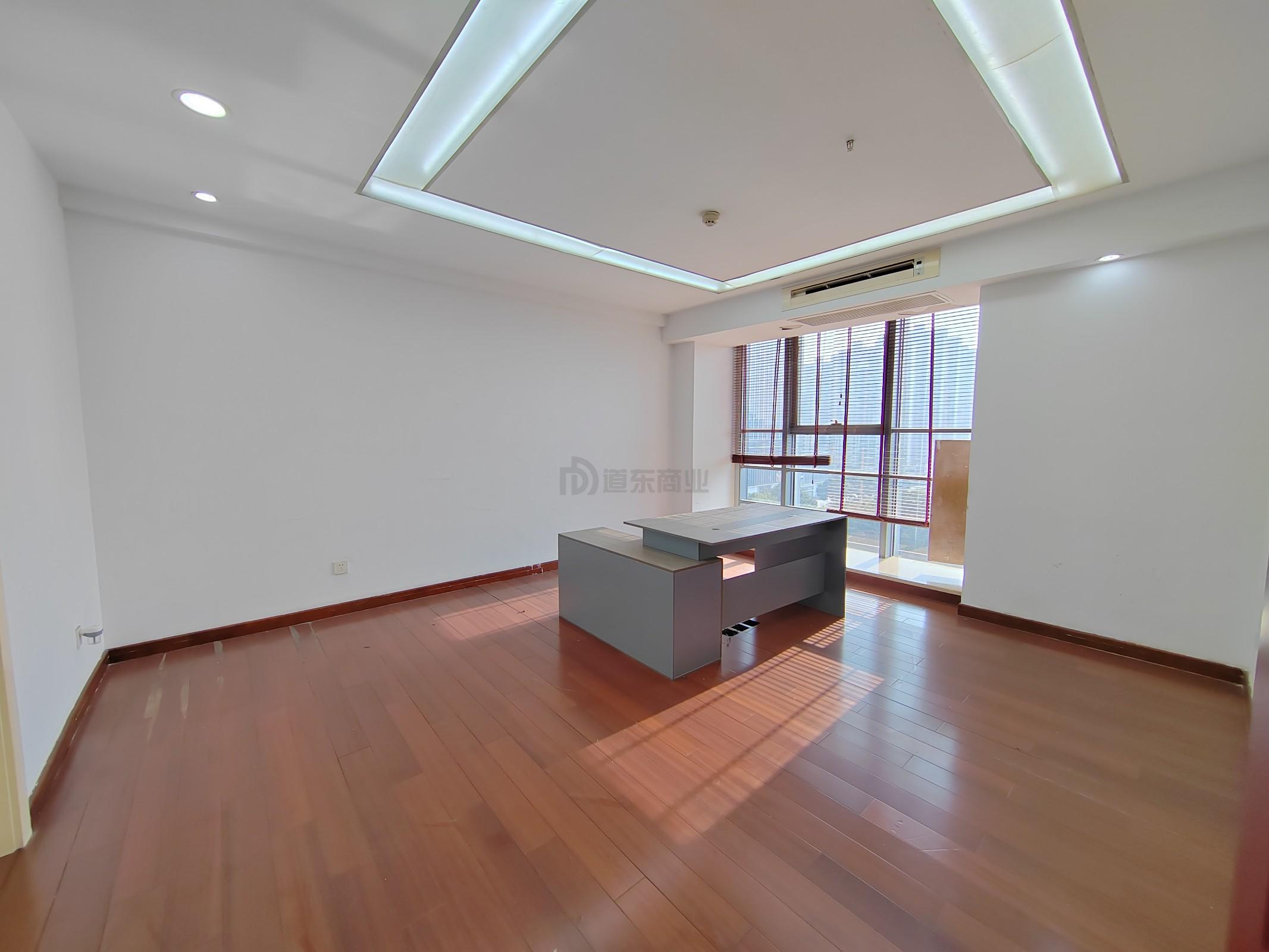 晶石国际中心面积250平