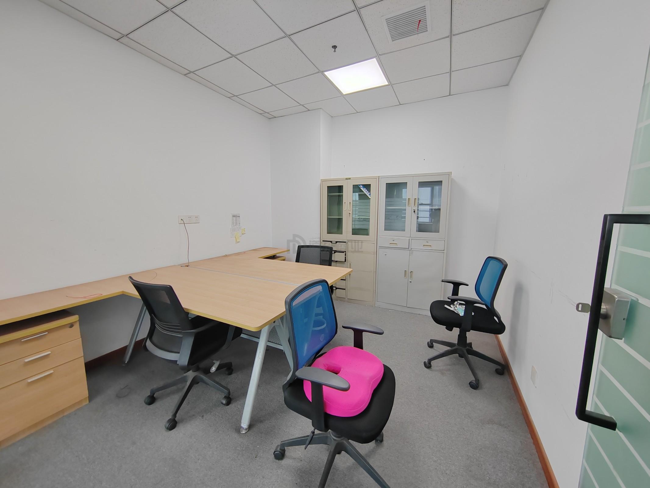 晶石国际中心面积266平