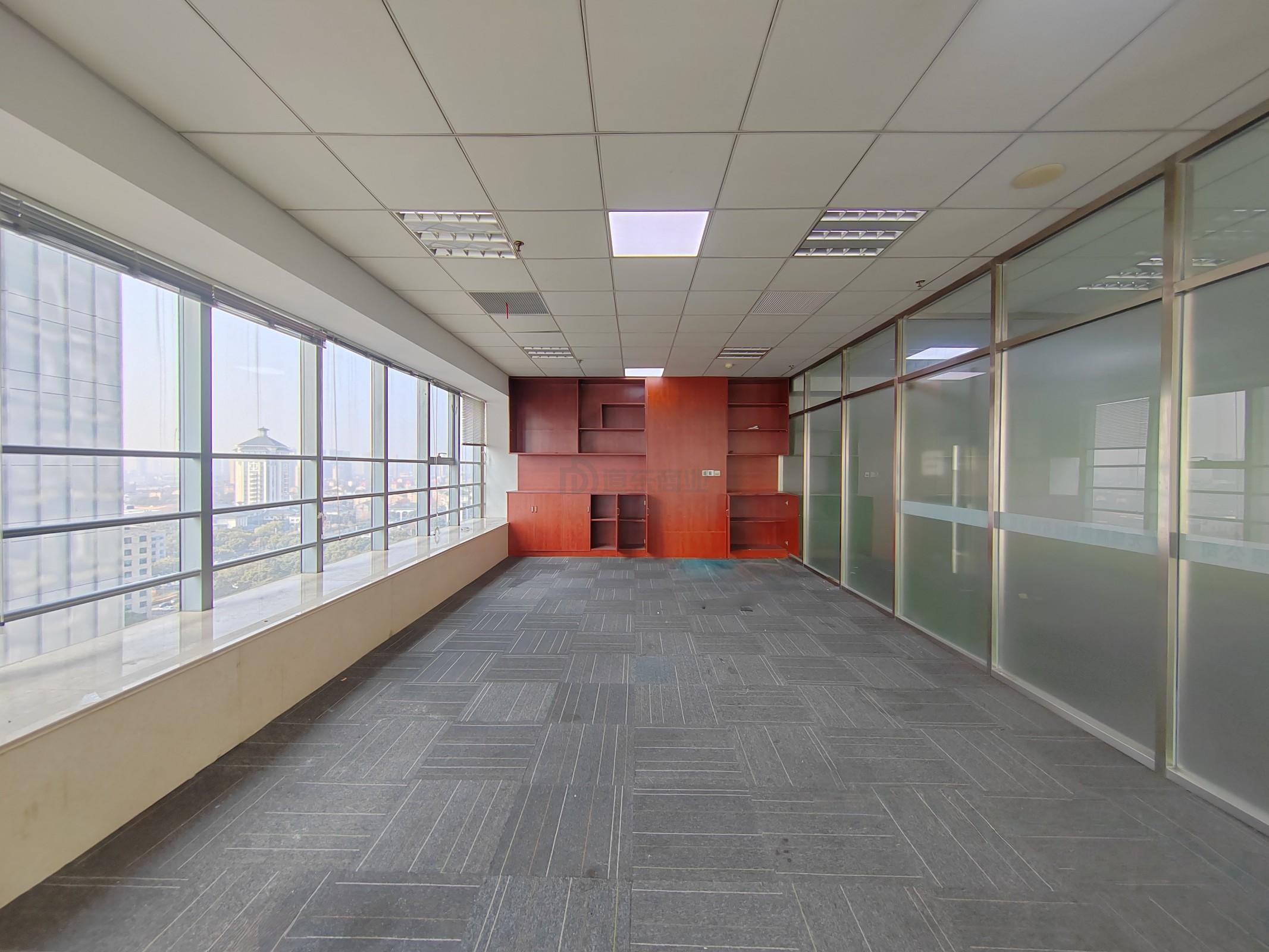 晶石国际中心面积209平