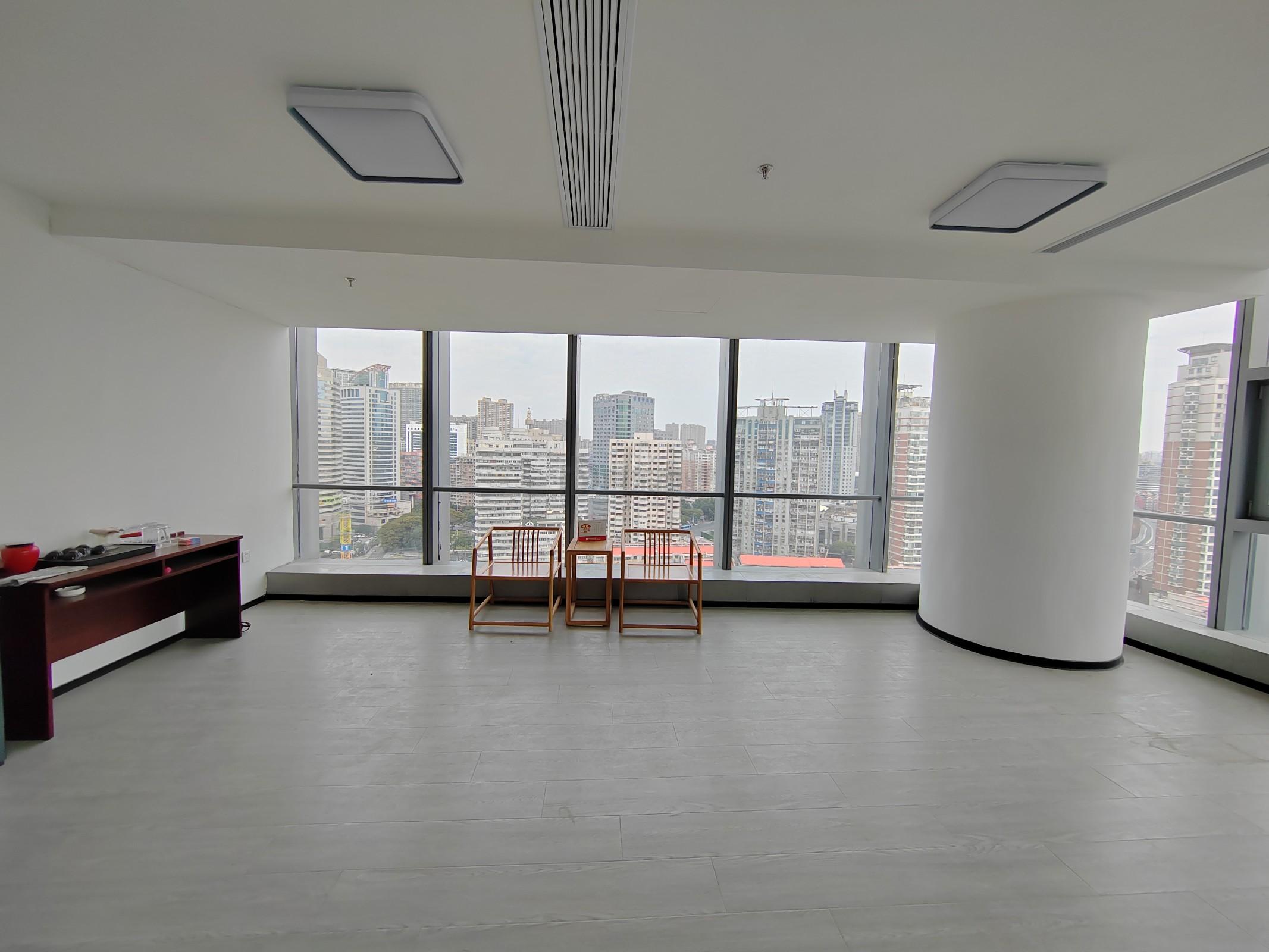 东岭锡上面积90平