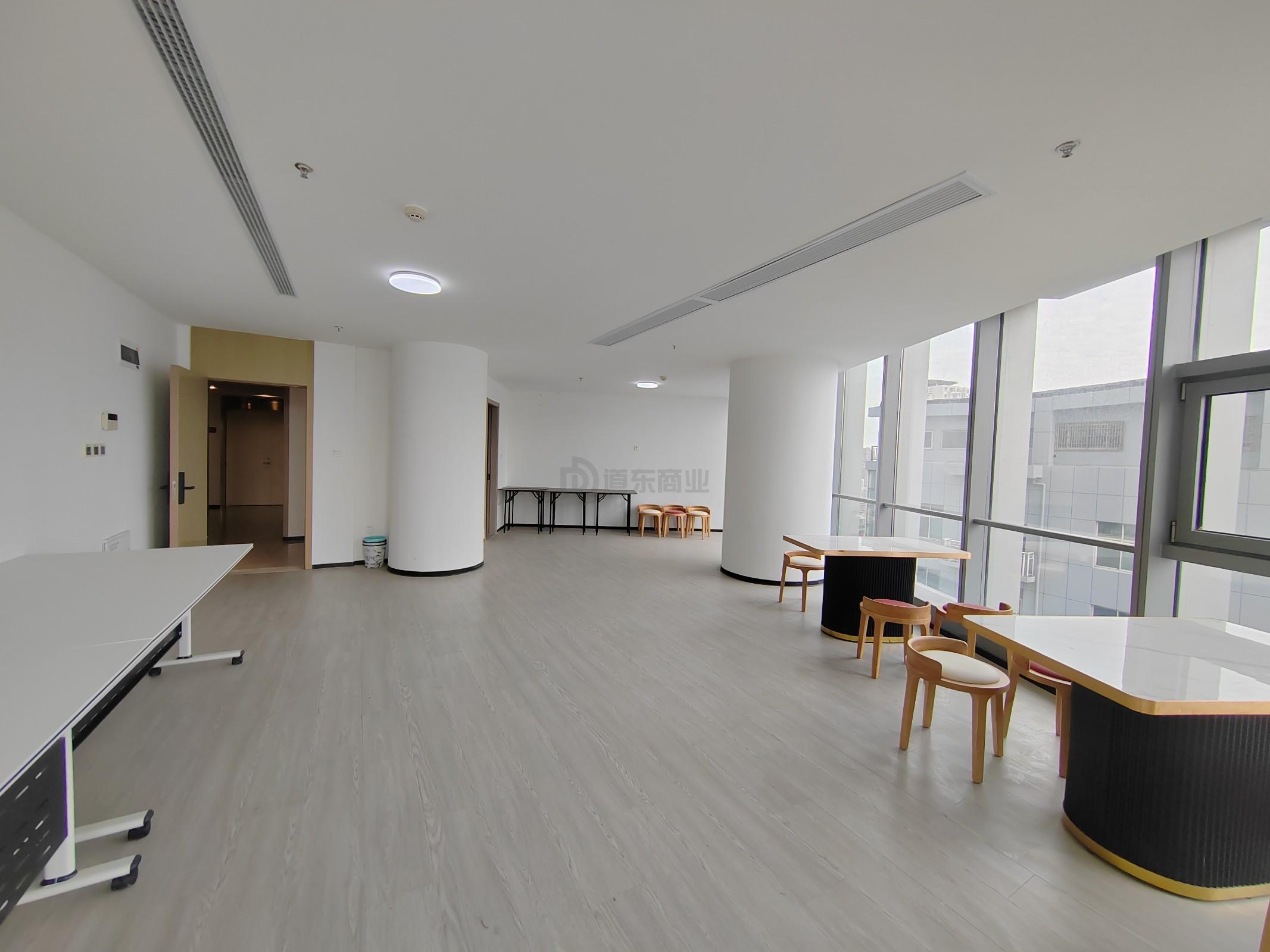 东岭锡上面积137平