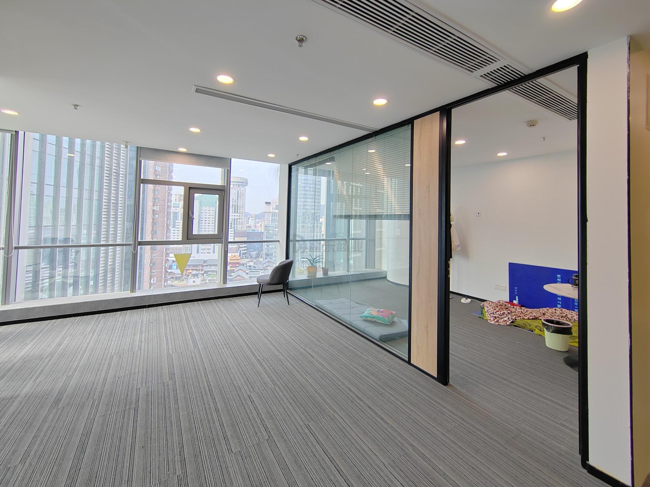 东岭锡上面积86平