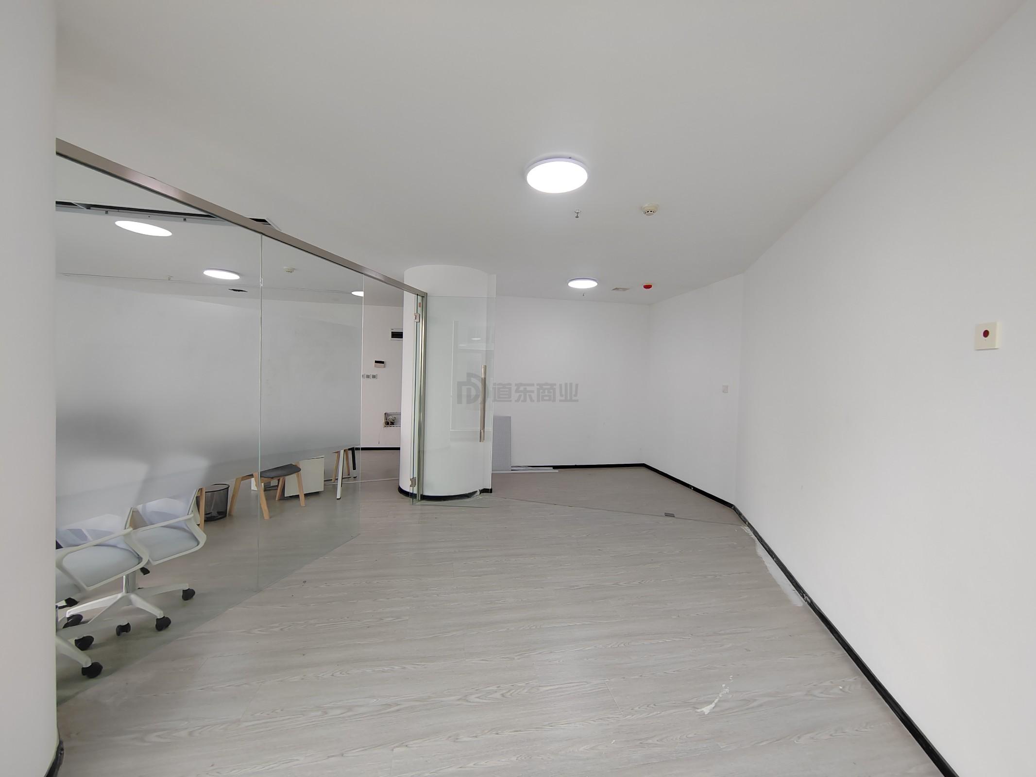 东岭锡上面积137平