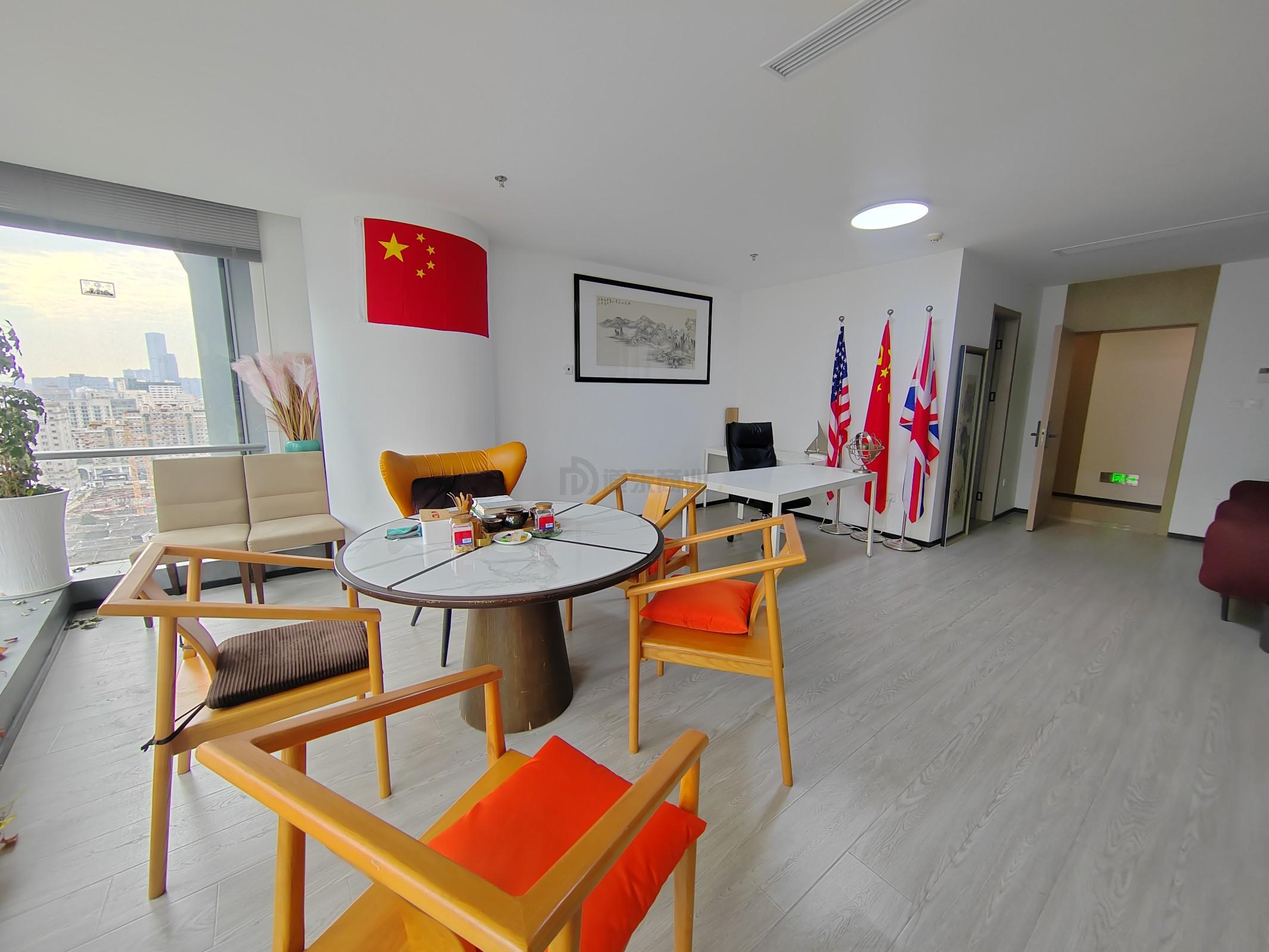 东岭锡上面积75平