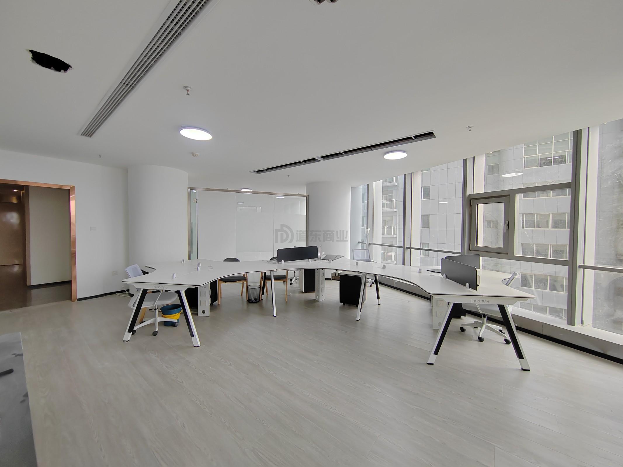 东岭锡上面积137平