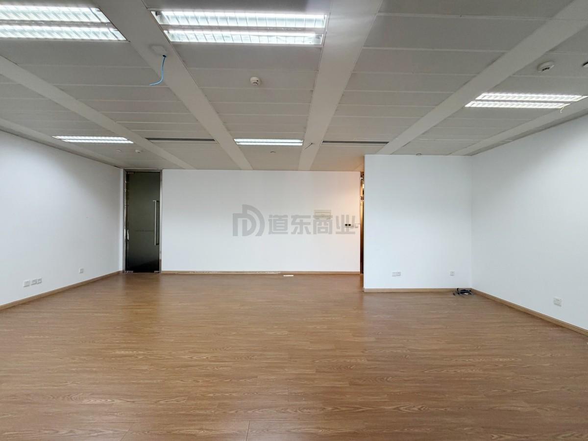 上海中心城开国际面积121平