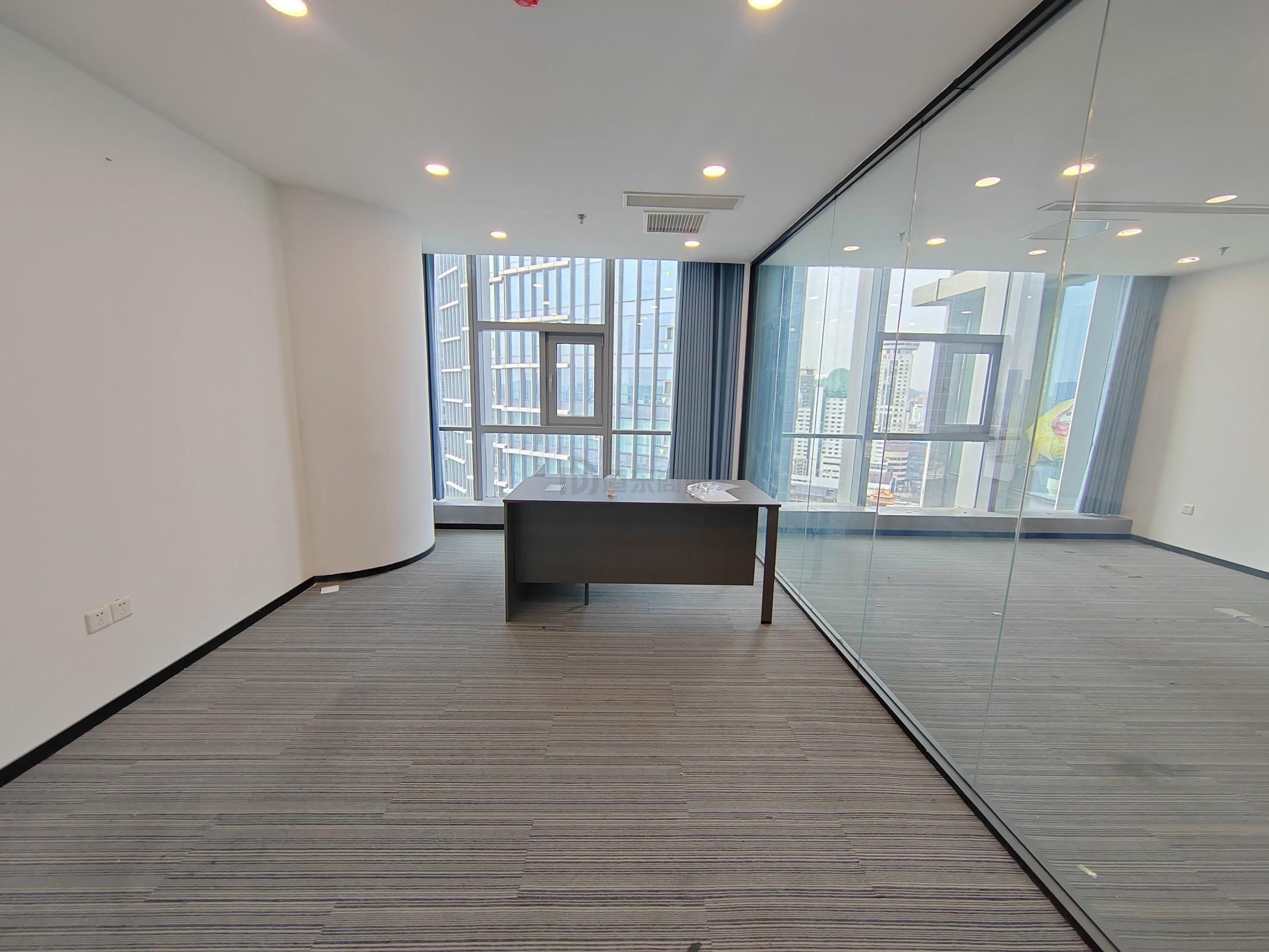 东岭锡上面积96平