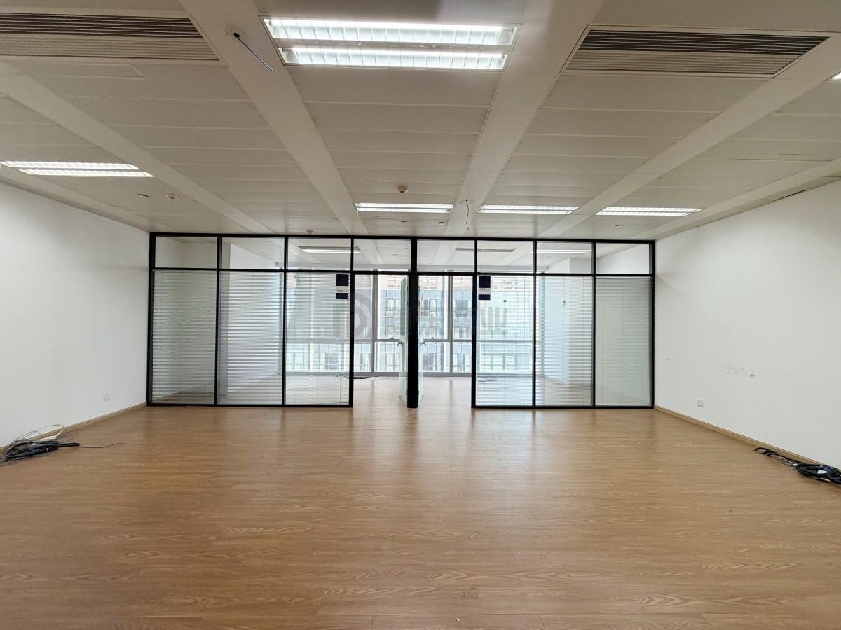 上海中心城开国际面积121平