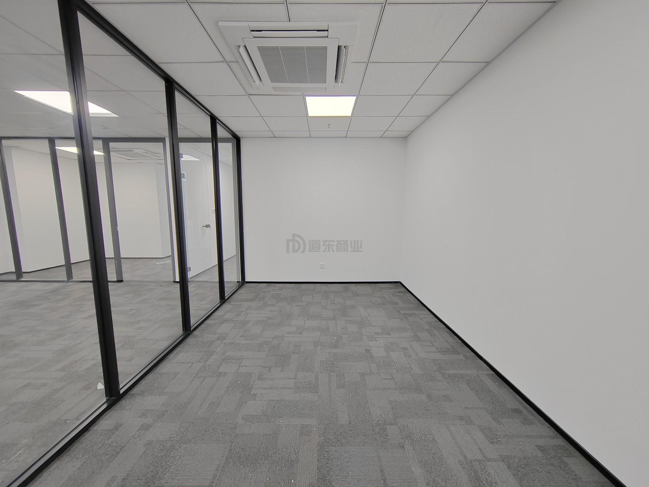 创恒大厦面积180平