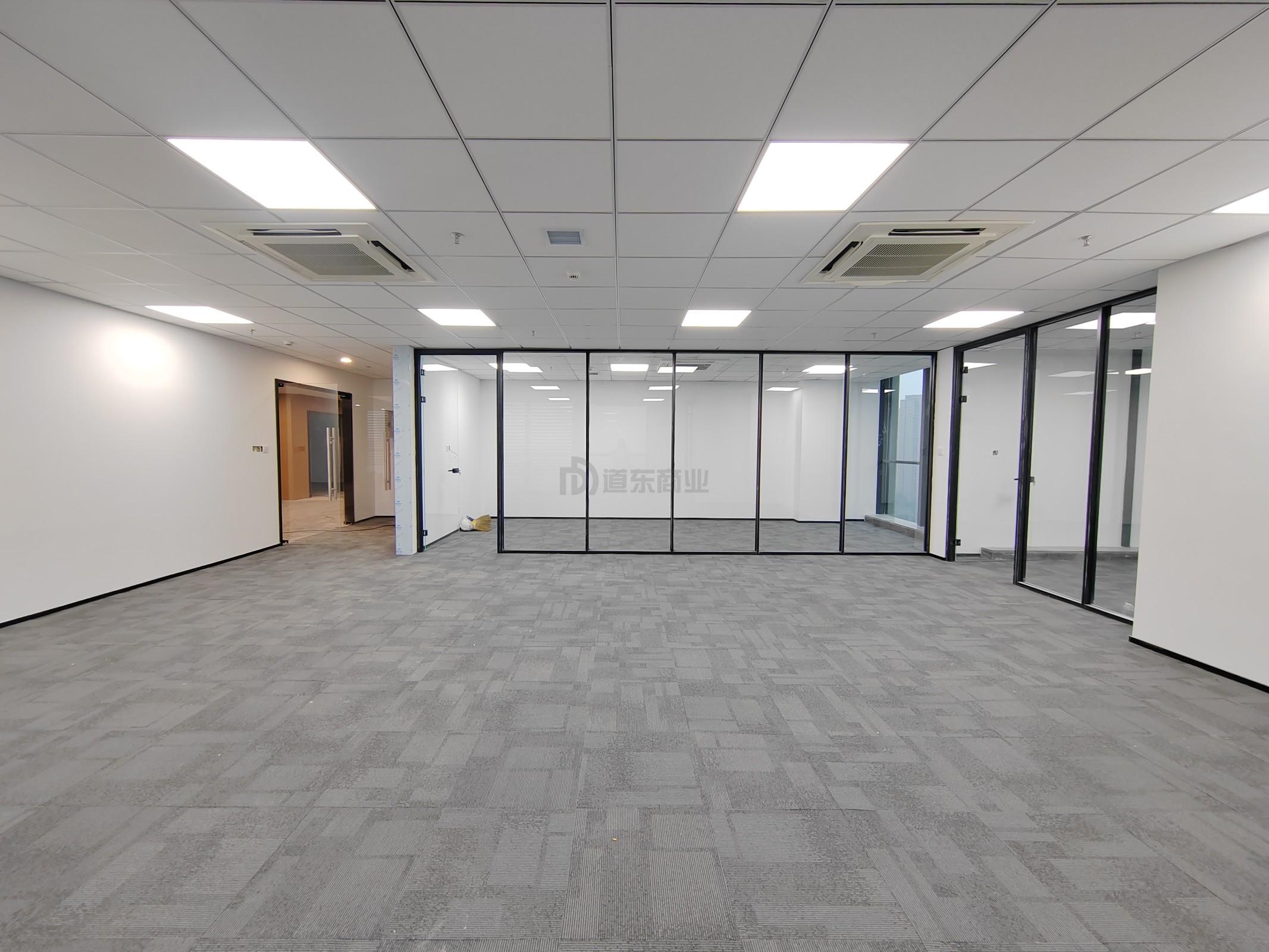 创恒大厦面积180平