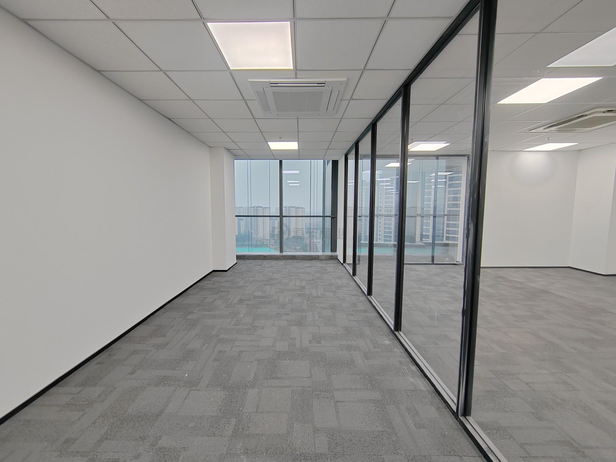 创恒大厦面积180平