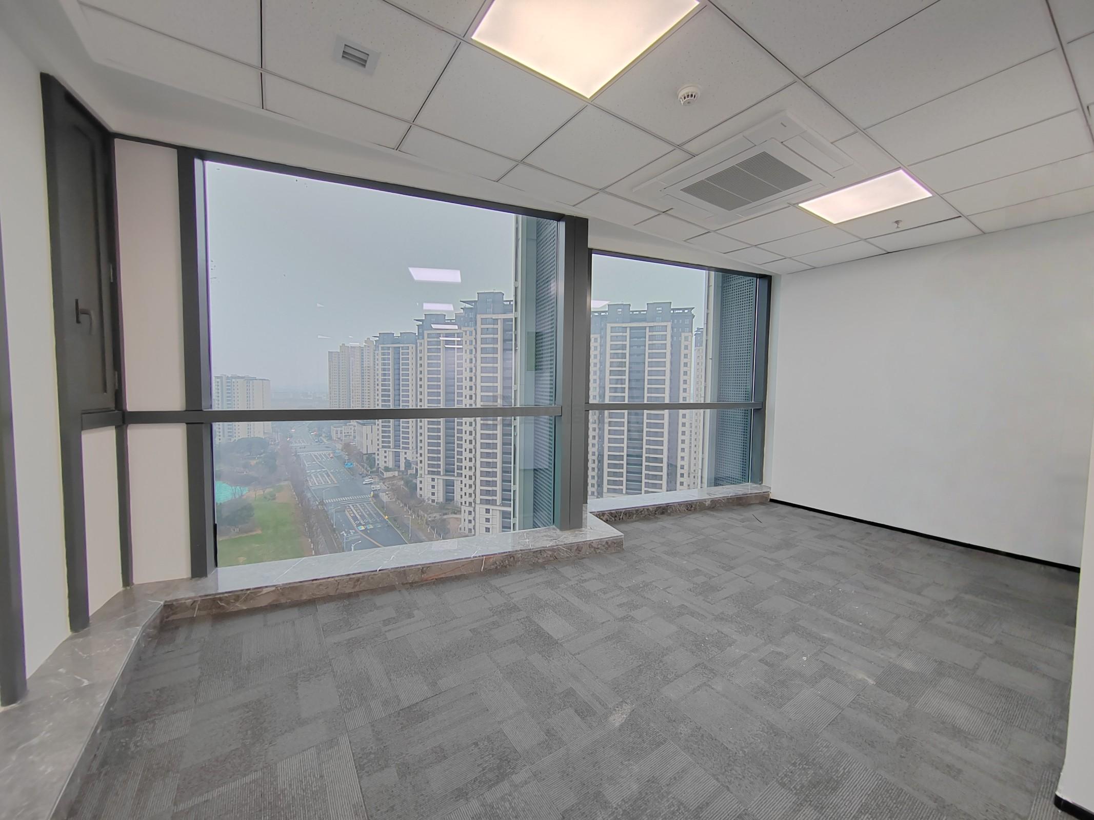 创恒大厦面积180平