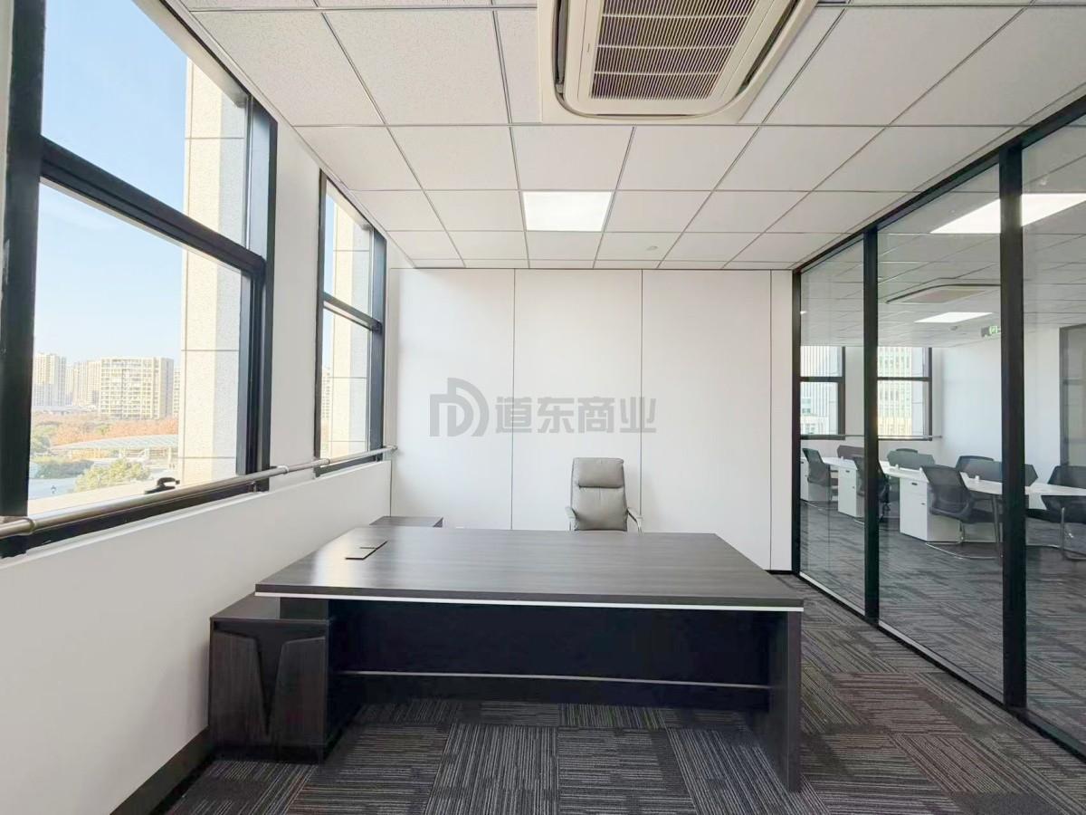 平安财富中心面积171平