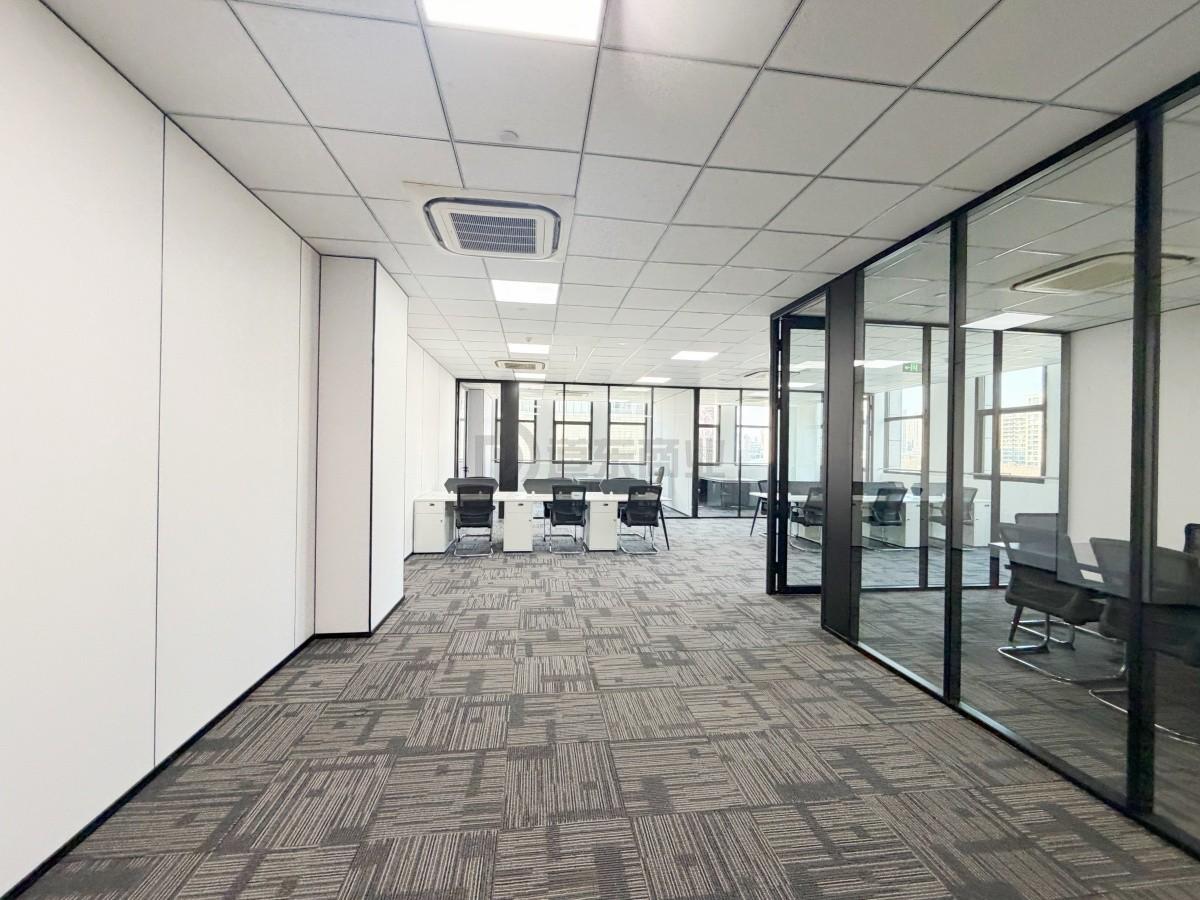 平安财富中心面积171平