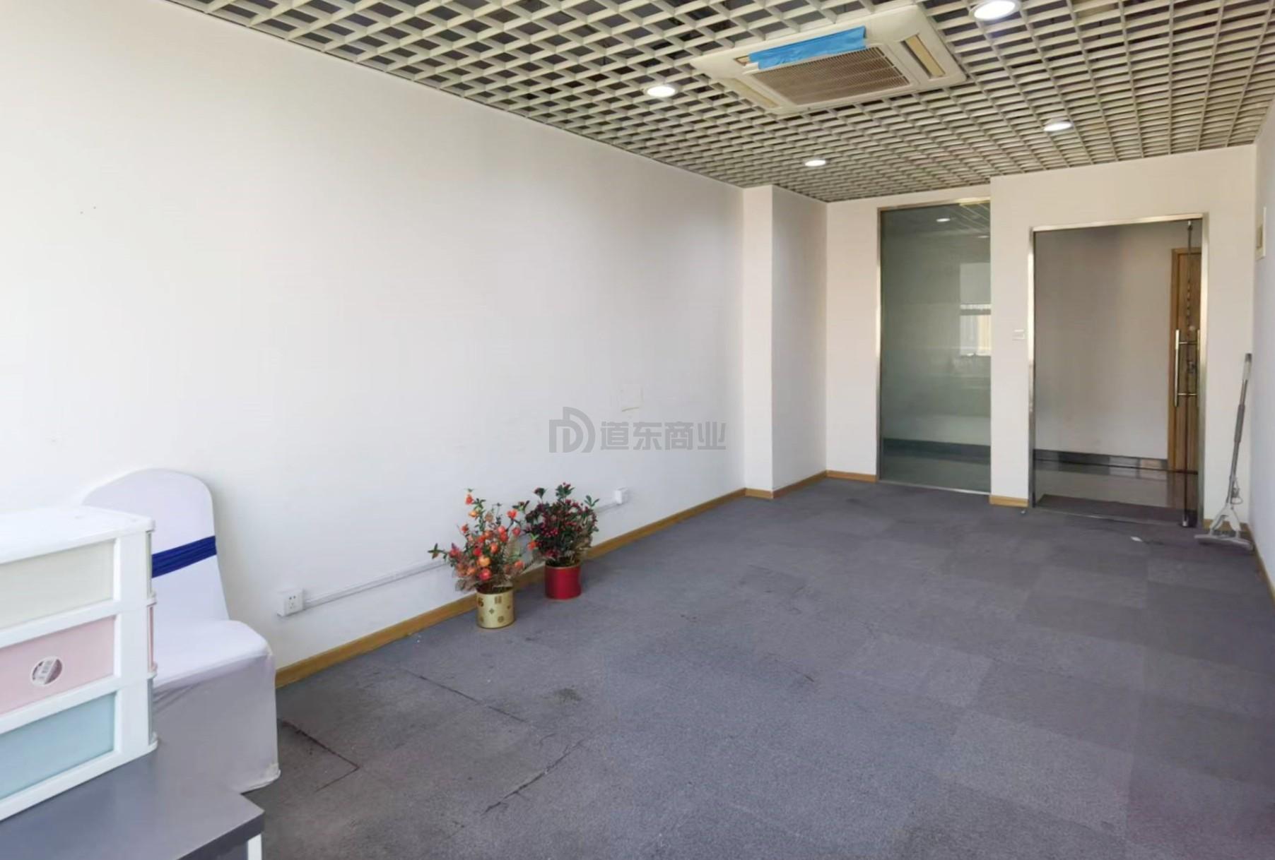 麦库大厦面积40平