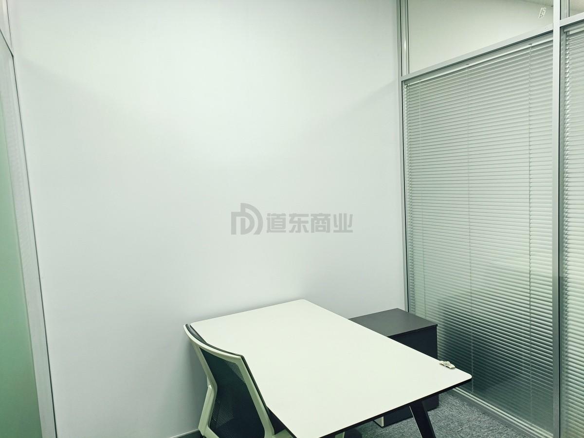 国金中心面积268平