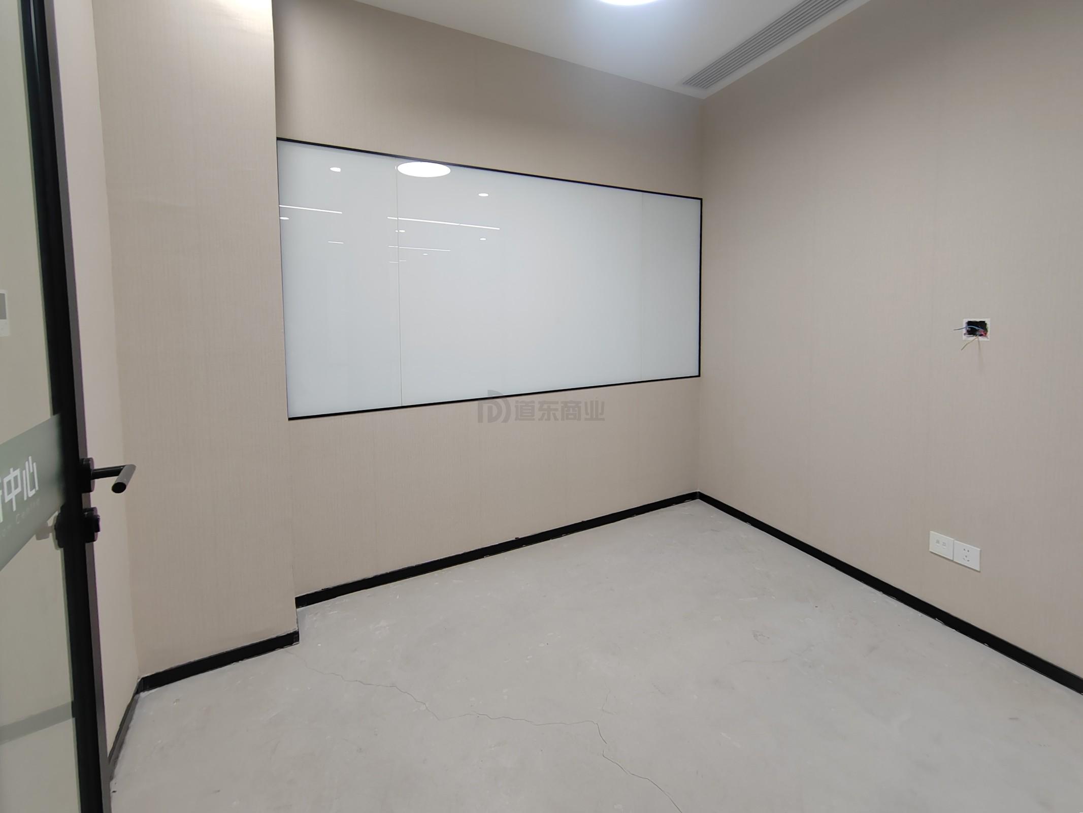 网易（无锡）联合创新中心面积90平