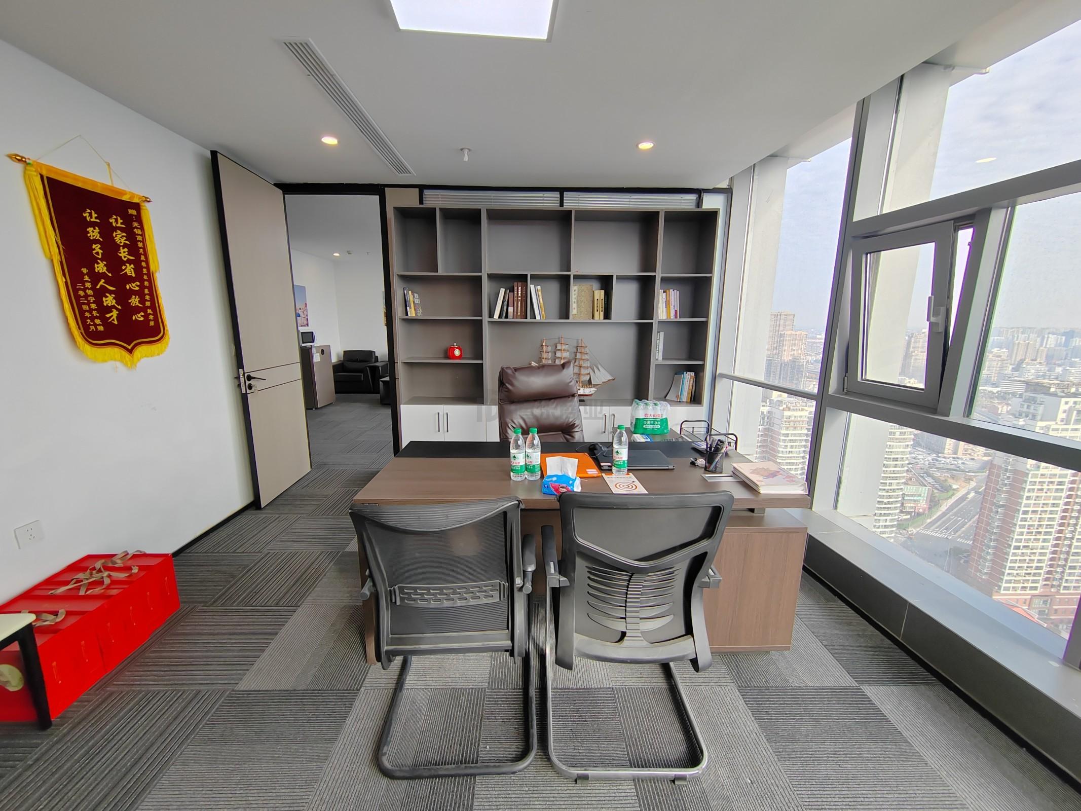 东岭锡上面积147平