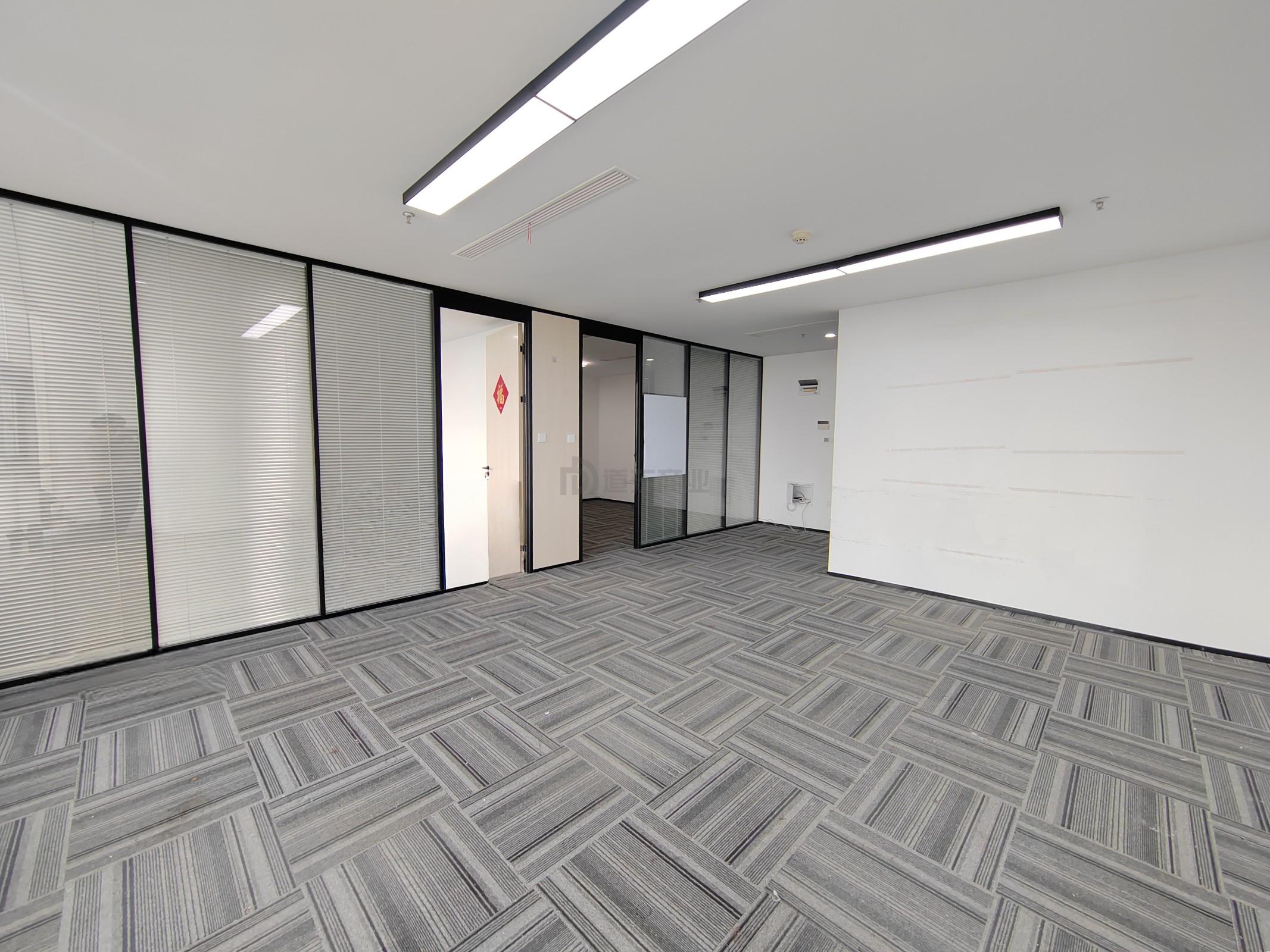 东岭锡上面积148平