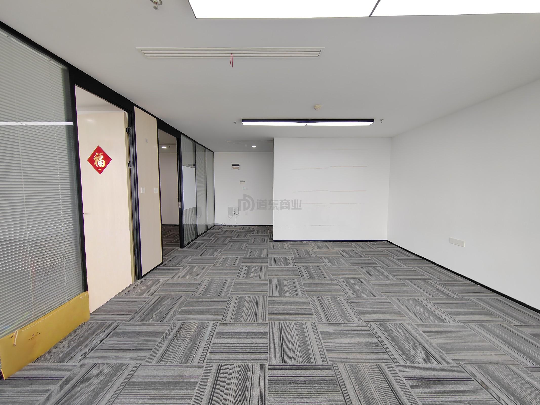 东岭锡上面积148平