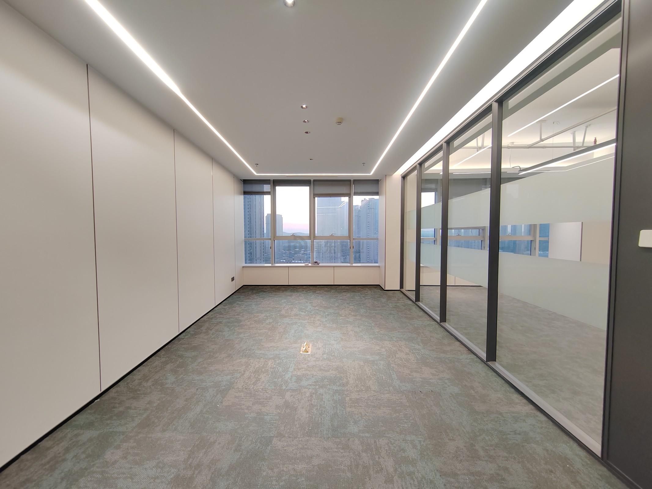 潜心数科大厦面积392平