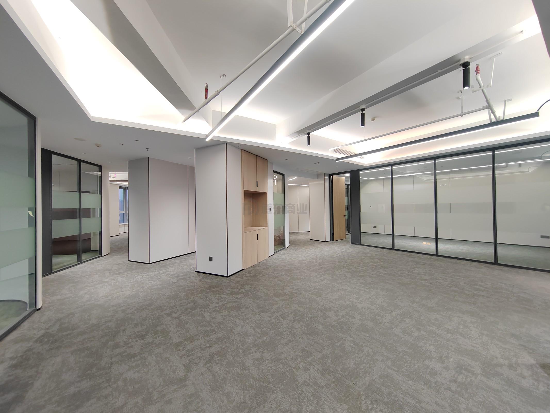 潜心数科大厦面积392平