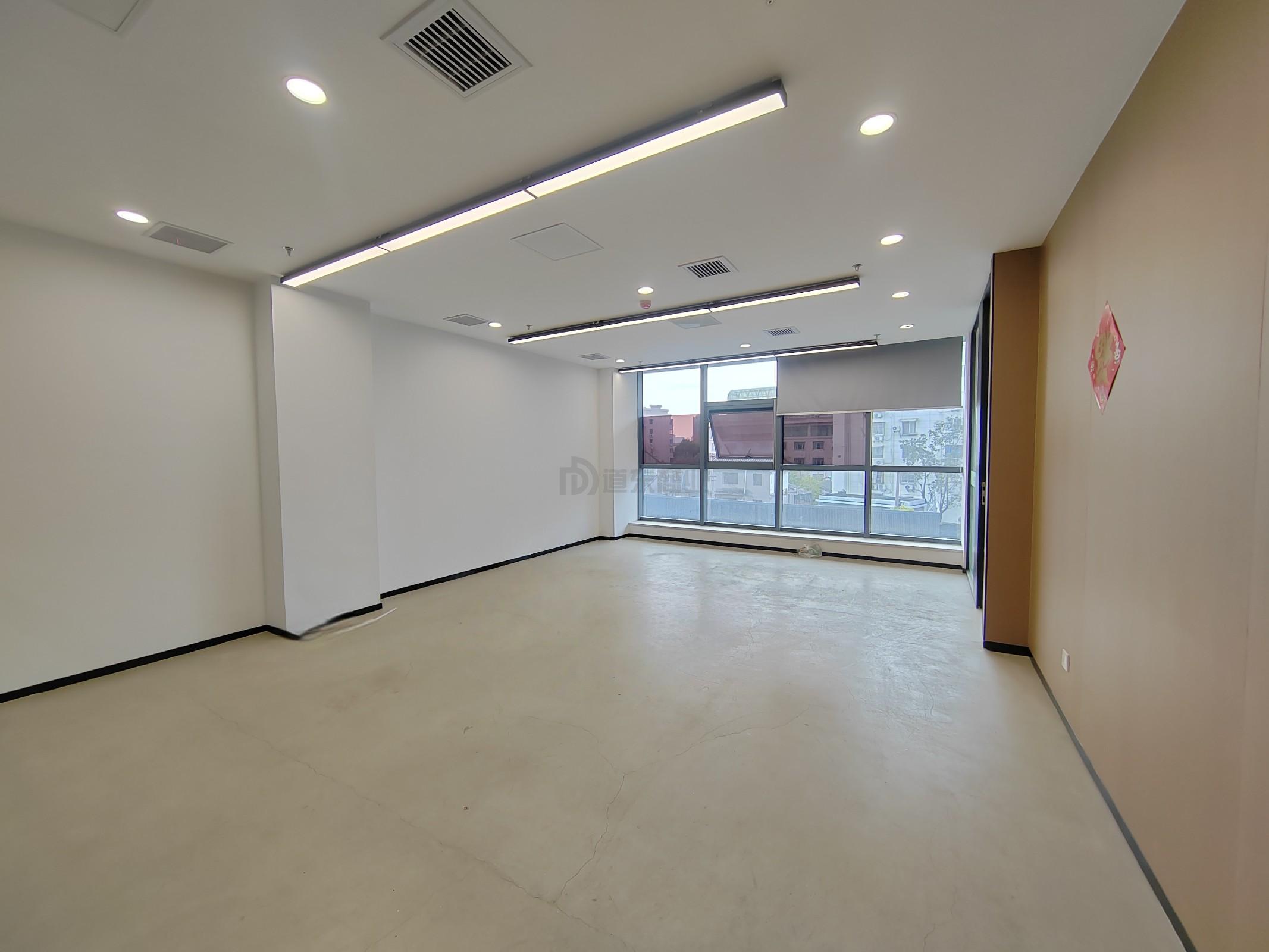 网易（无锡）联合创新中心面积100平