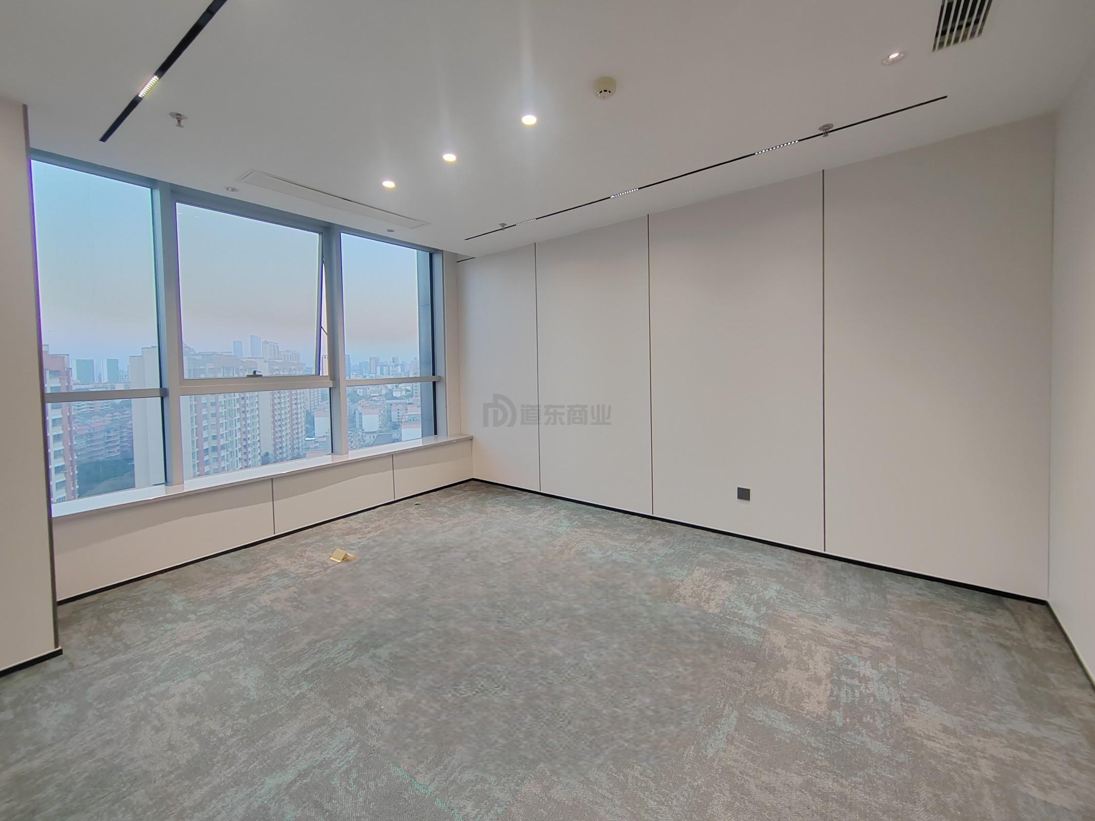 潜心数科大厦面积154平