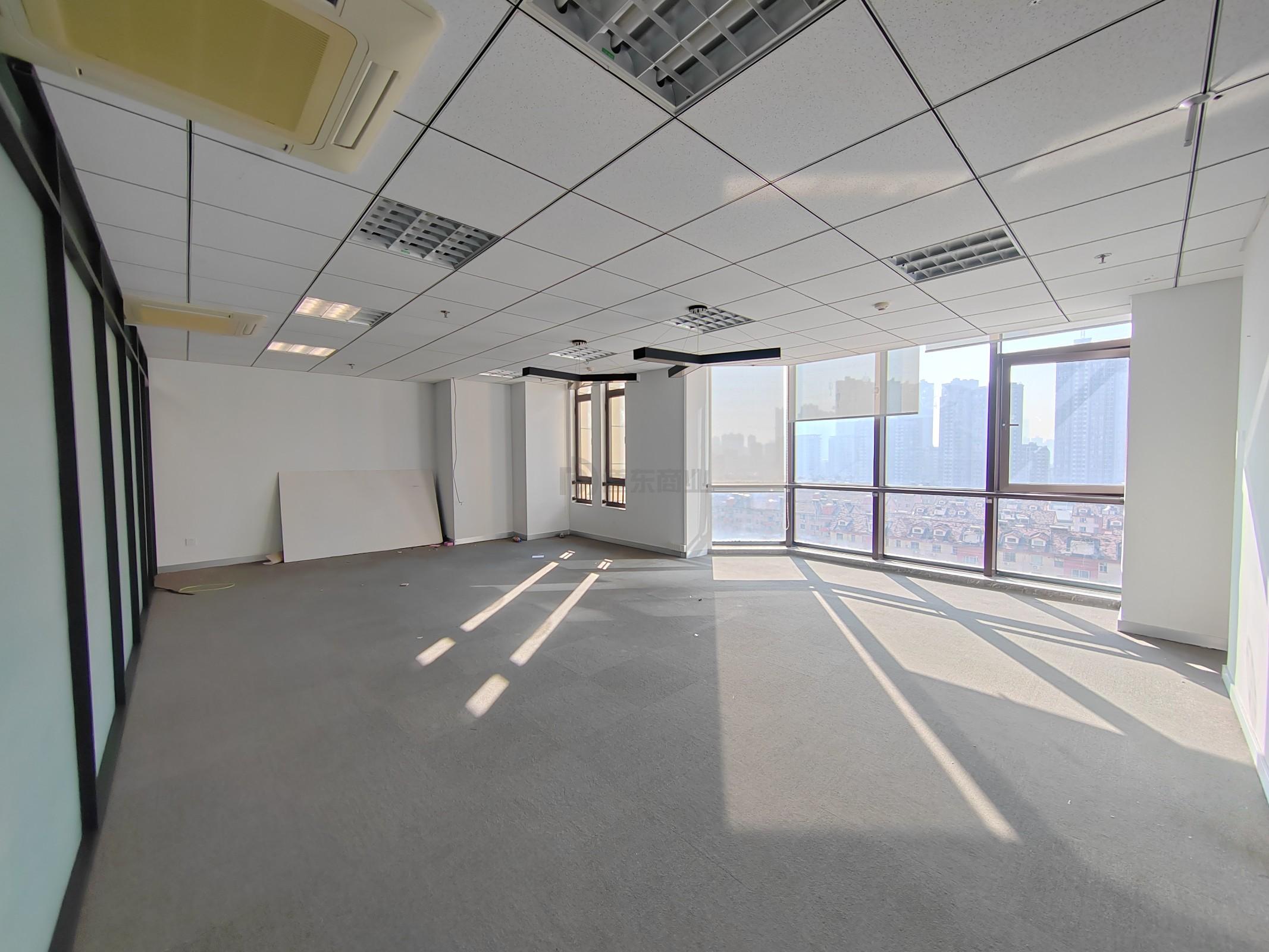 圆融发展中心面积125平