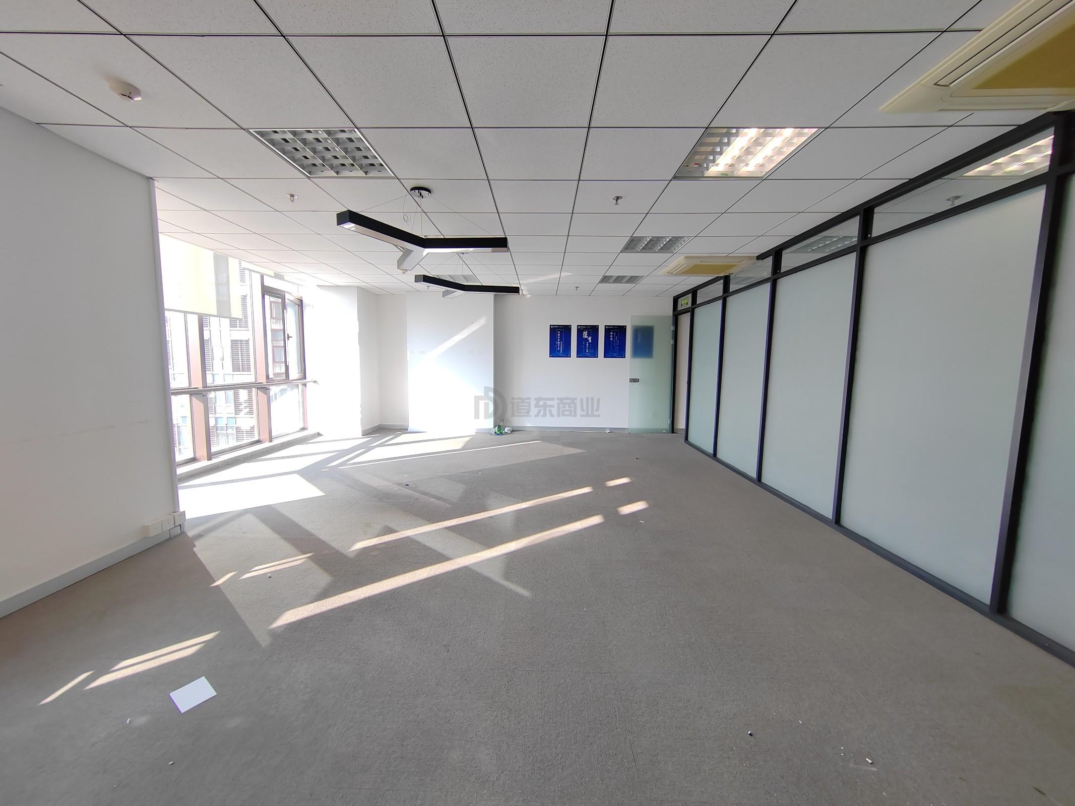 圆融发展中心面积125平