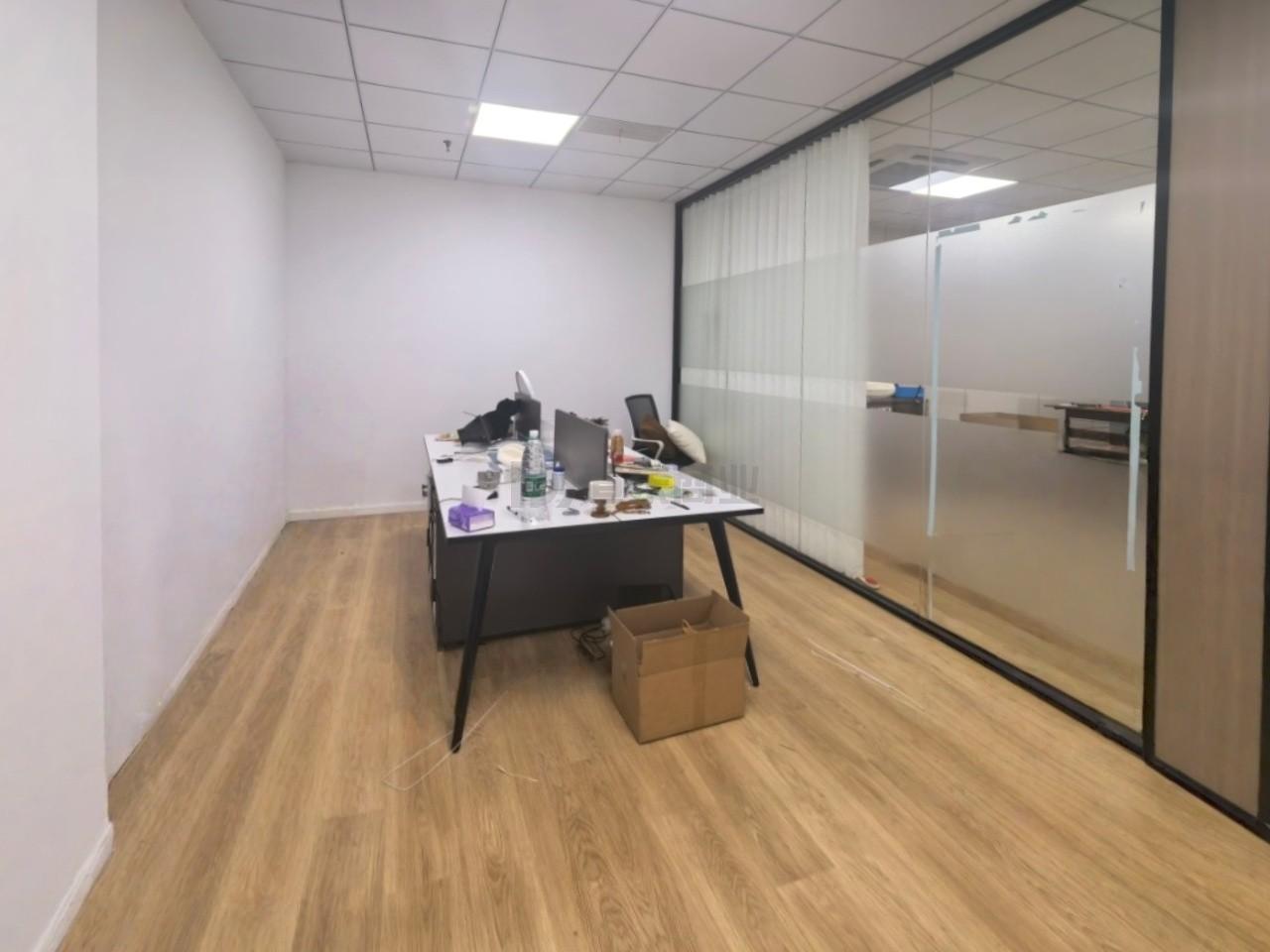 华发传感大厦面积156平