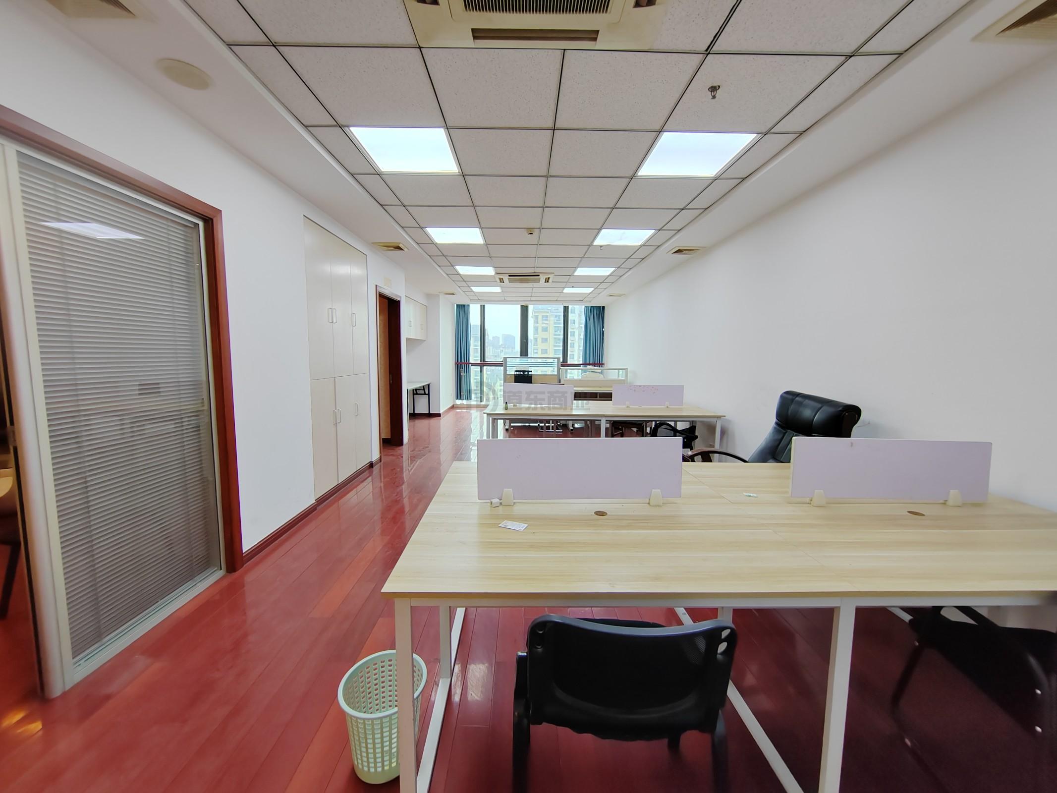 锋尚文创中心面积145平