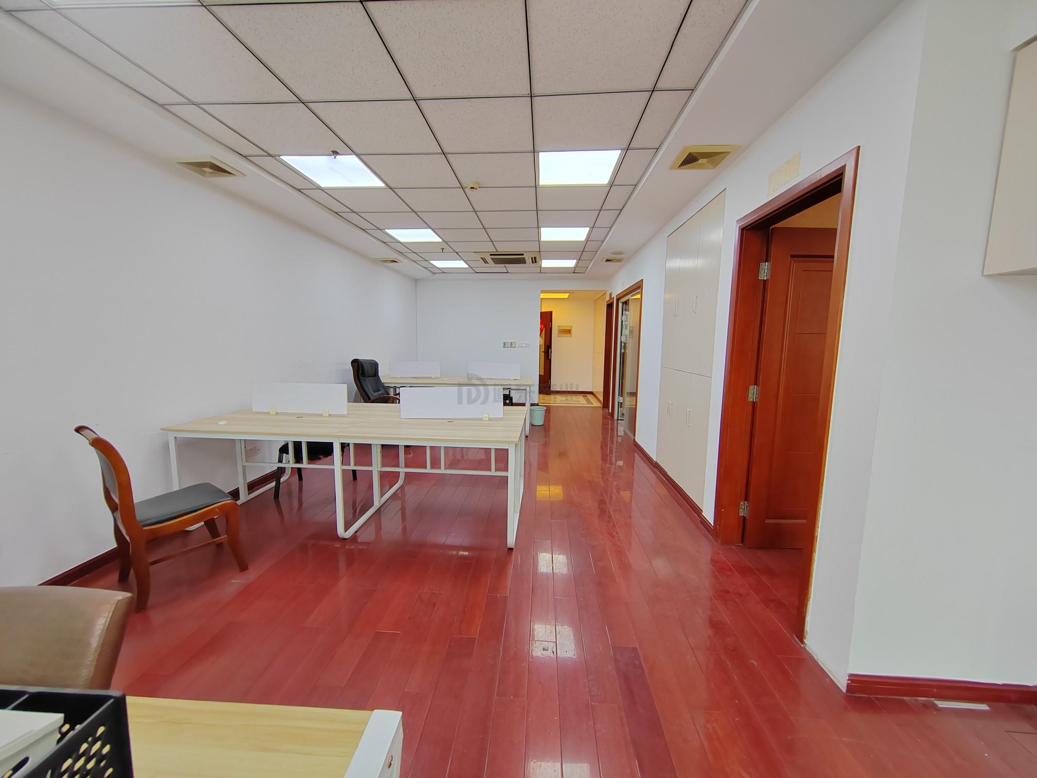 锋尚文创中心面积145平