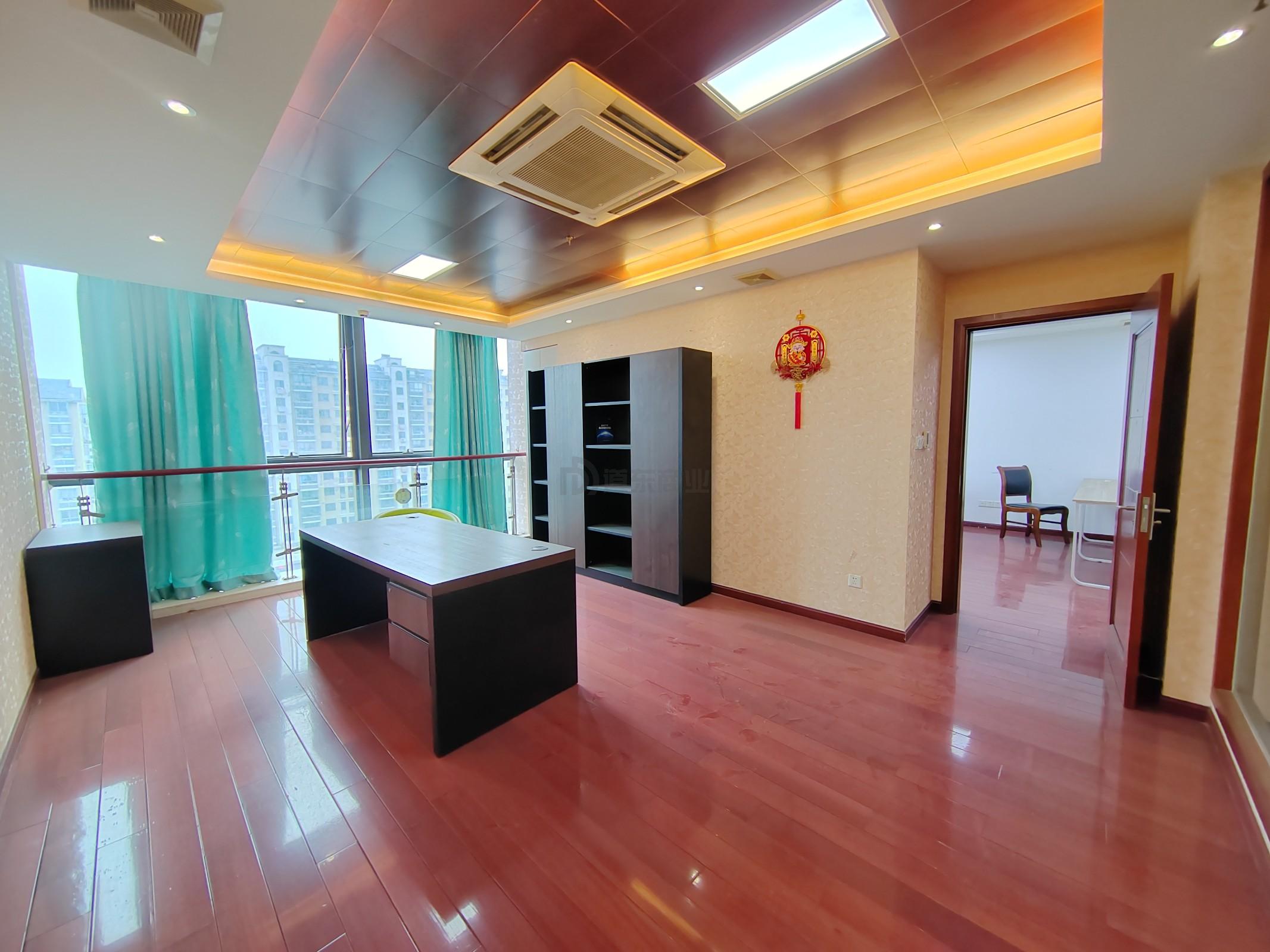 锋尚文创中心面积145平