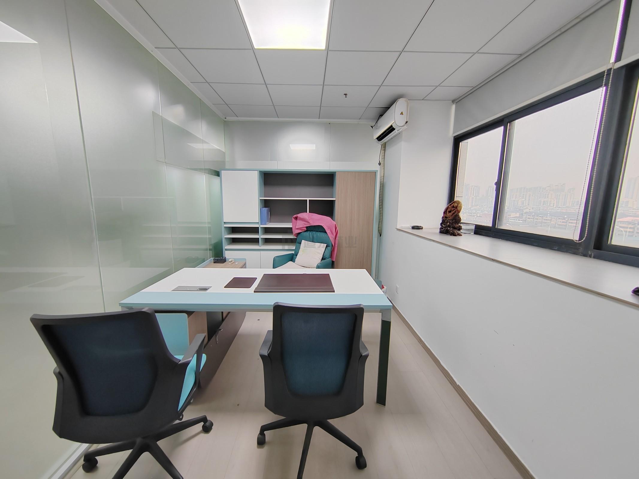 新联大厦面积160平