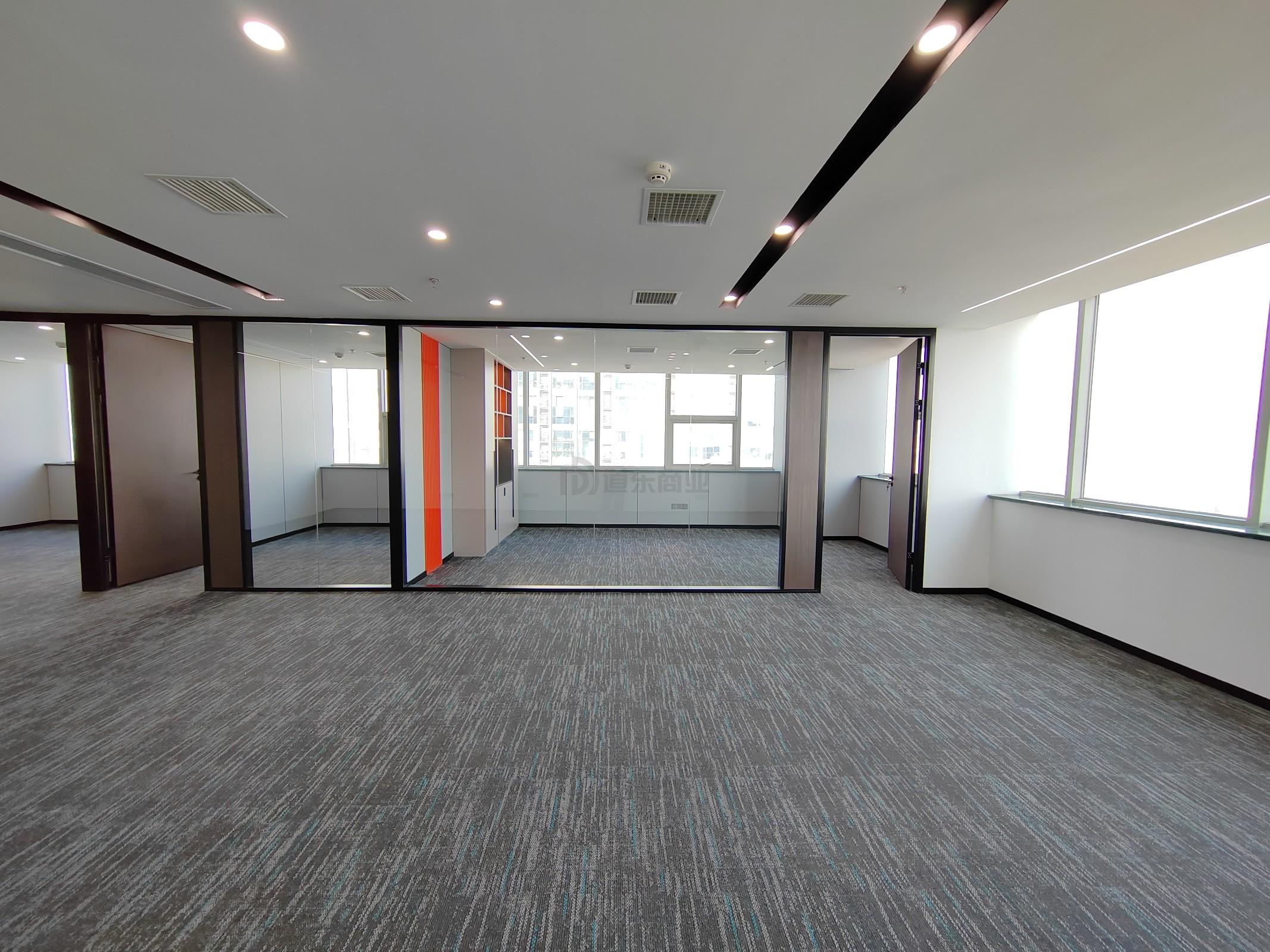 太湖明珠发展大厦面积198平