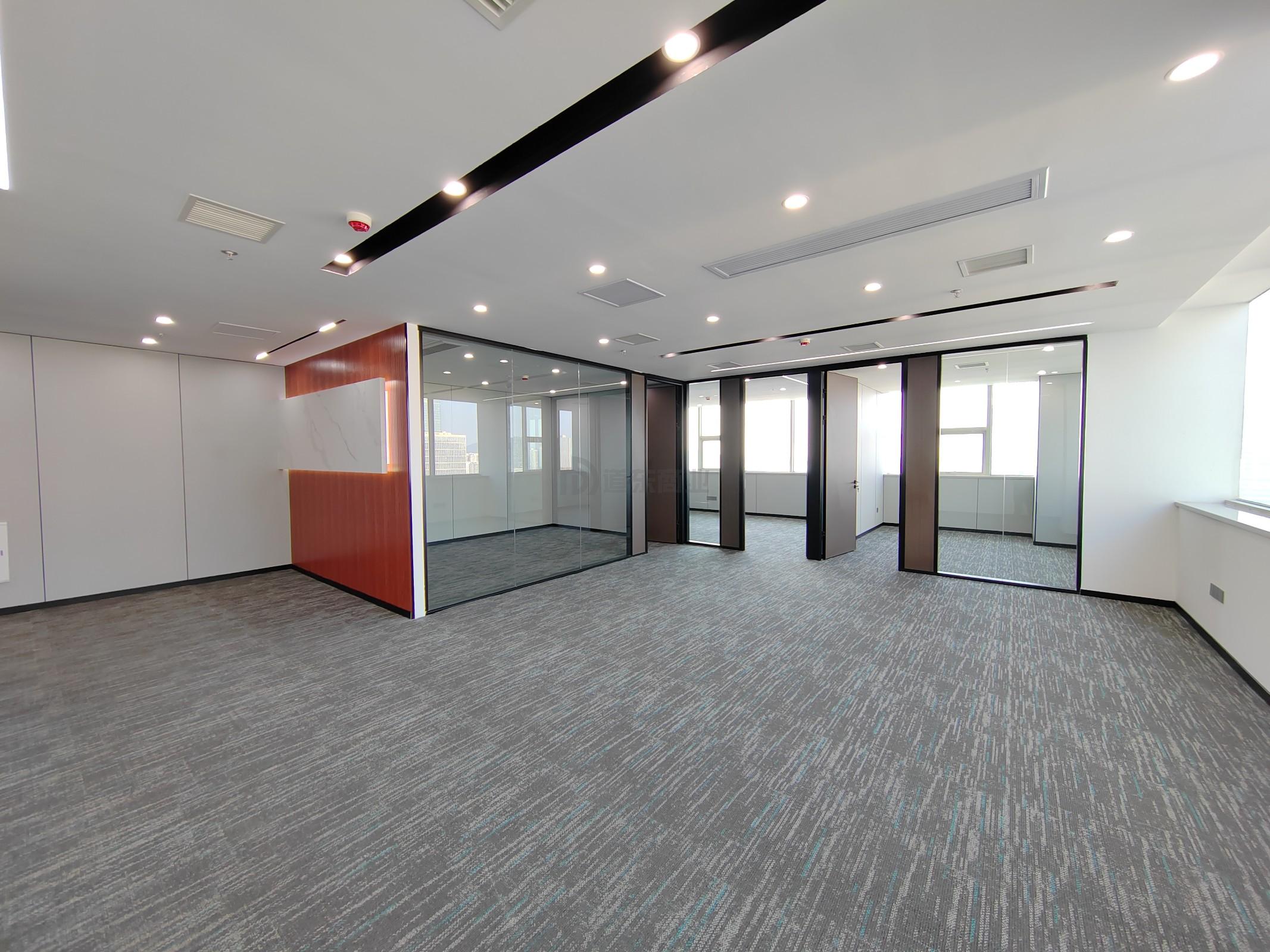 太湖明珠发展大厦面积198平