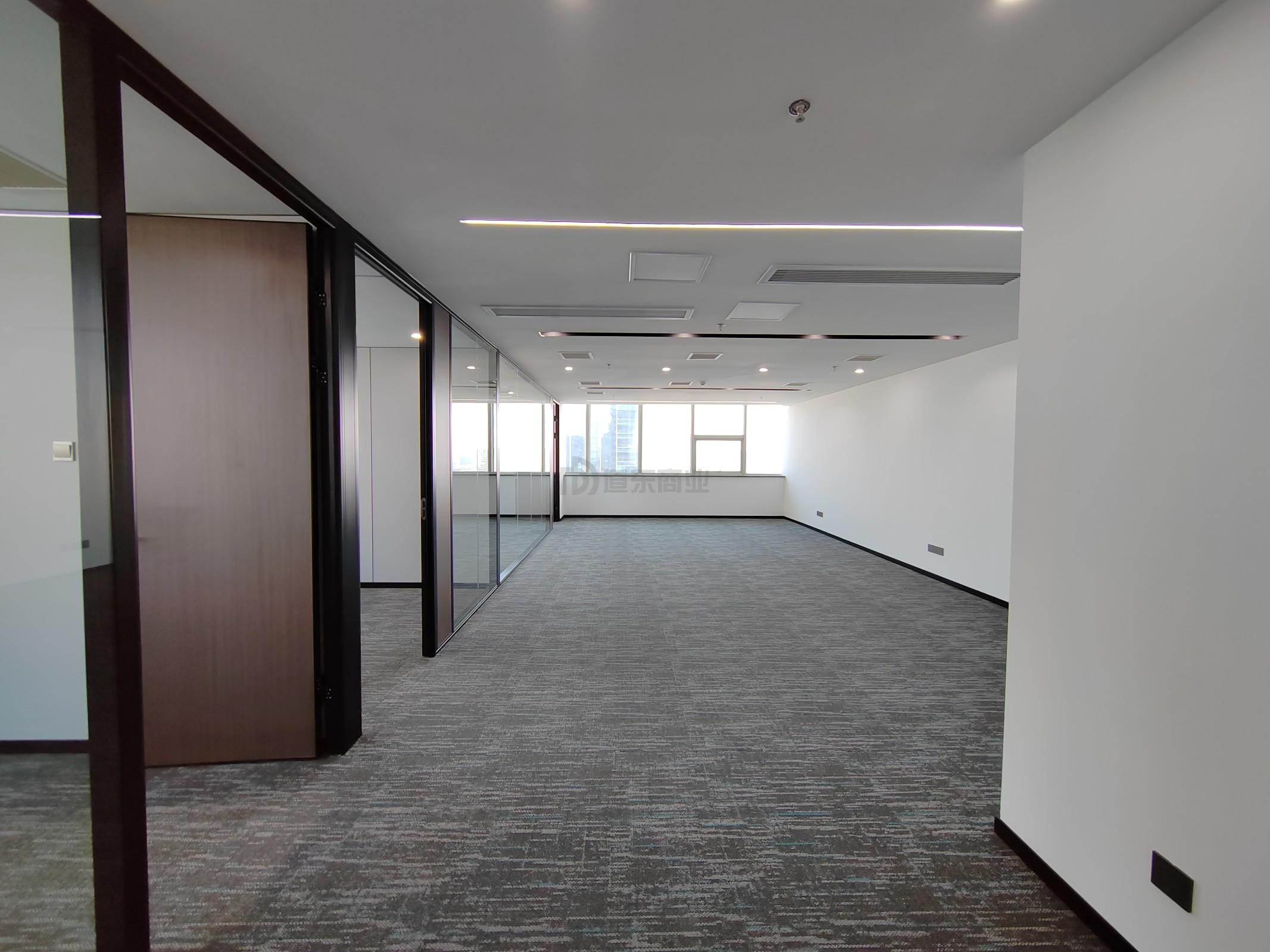 太湖明珠发展大厦面积198平