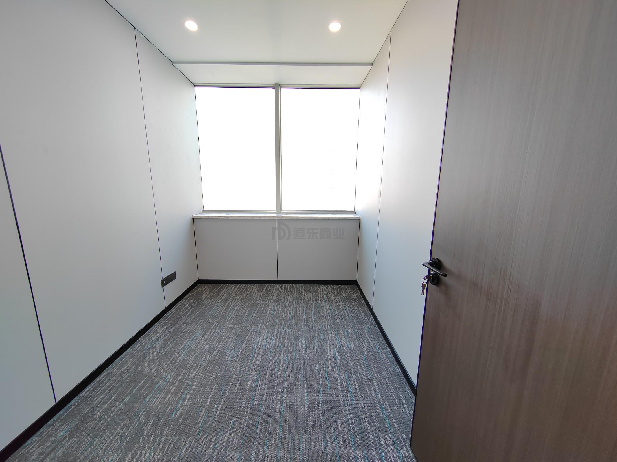 太湖明珠发展大厦面积78平