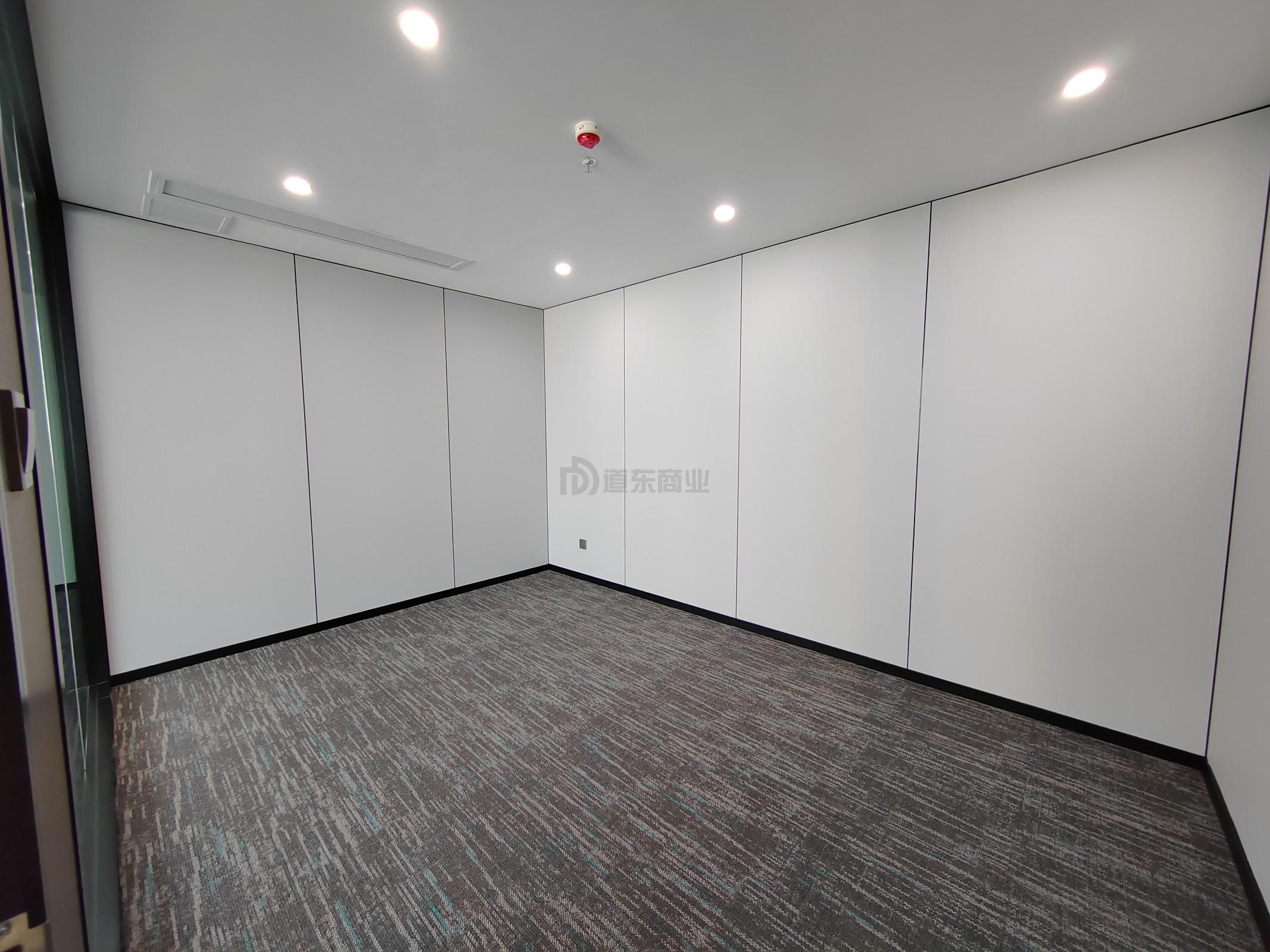 太湖明珠发展大厦面积198平