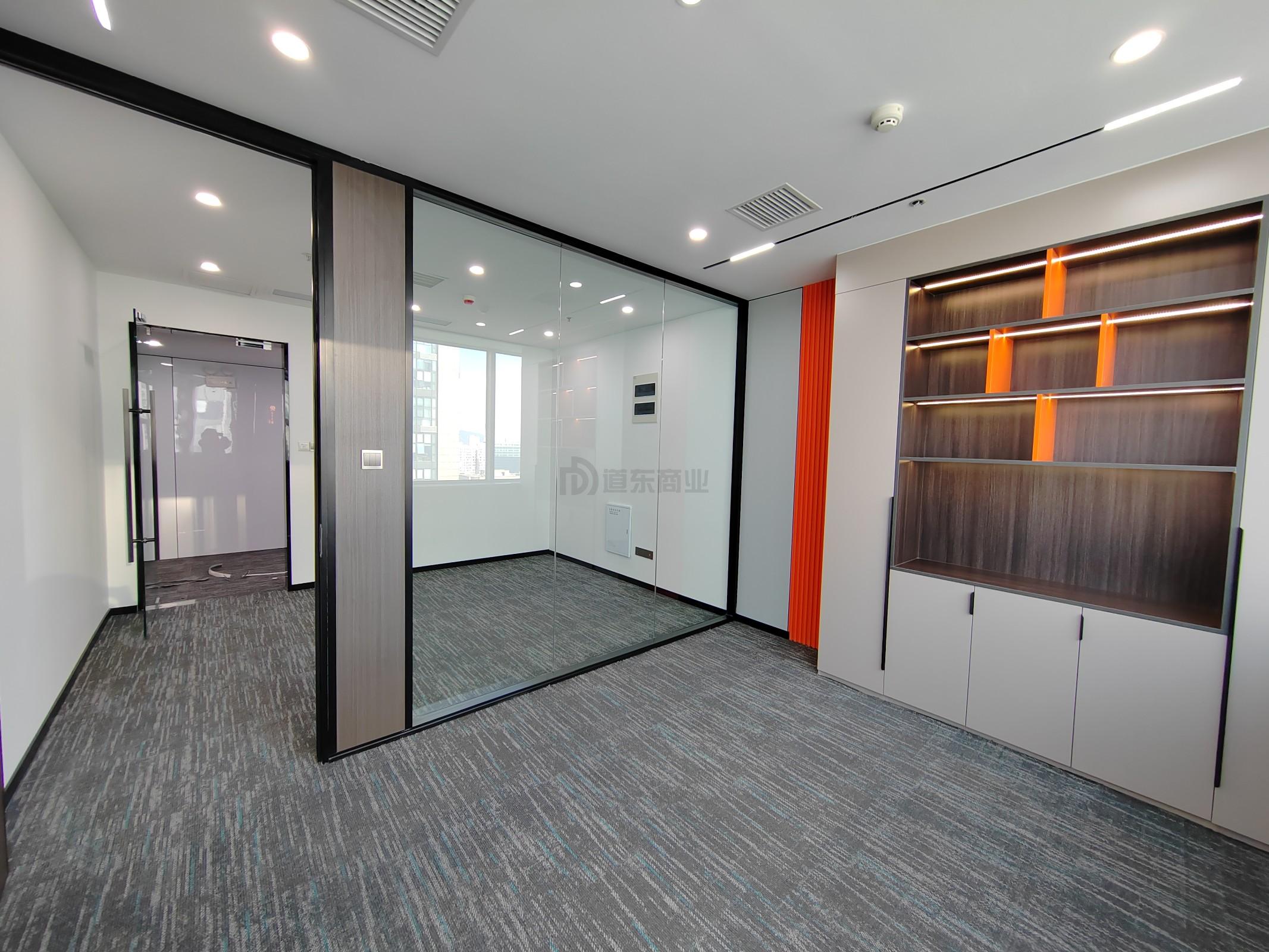 太湖明珠发展大厦面积45平