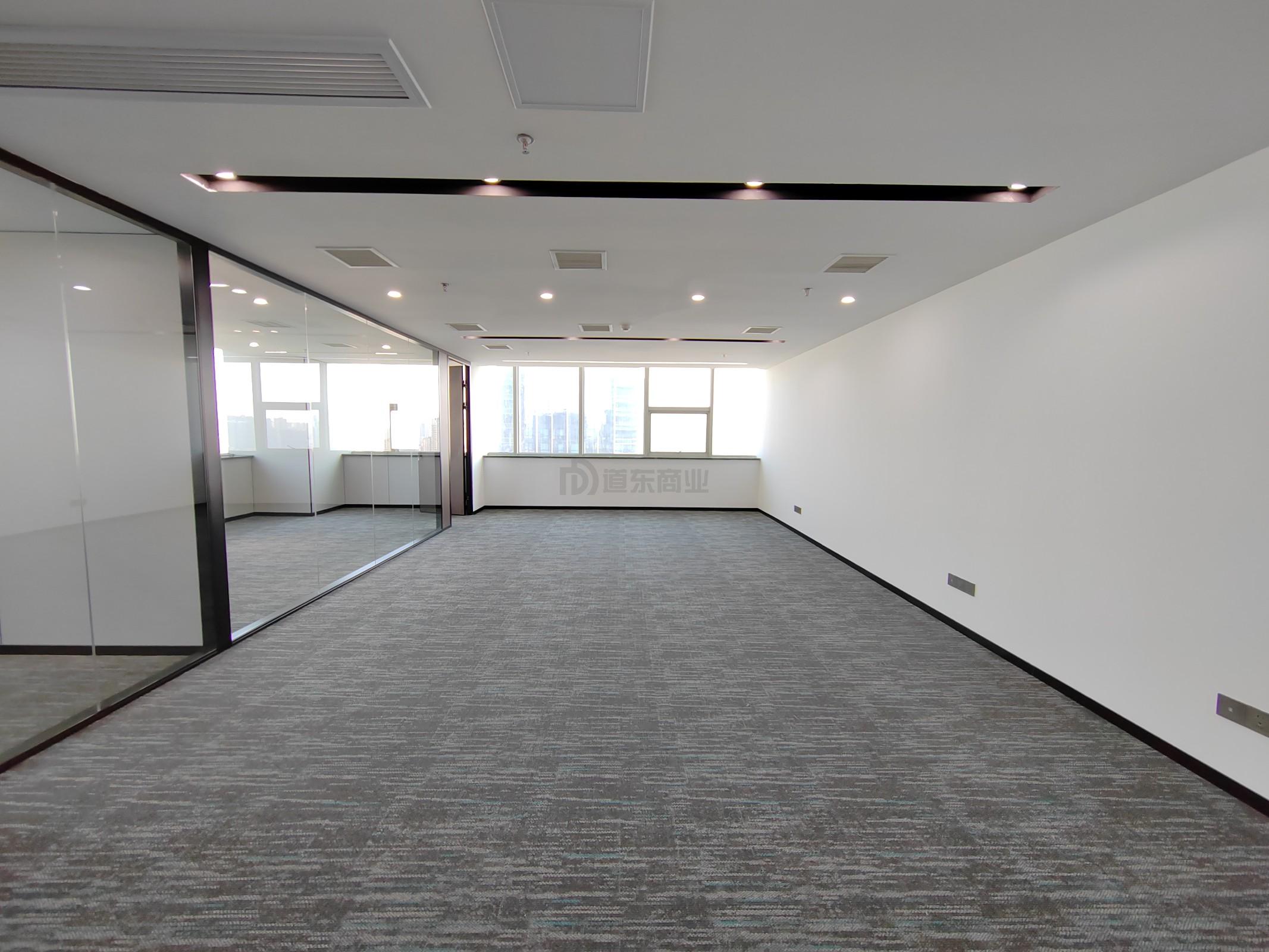 太湖明珠发展大厦面积198平