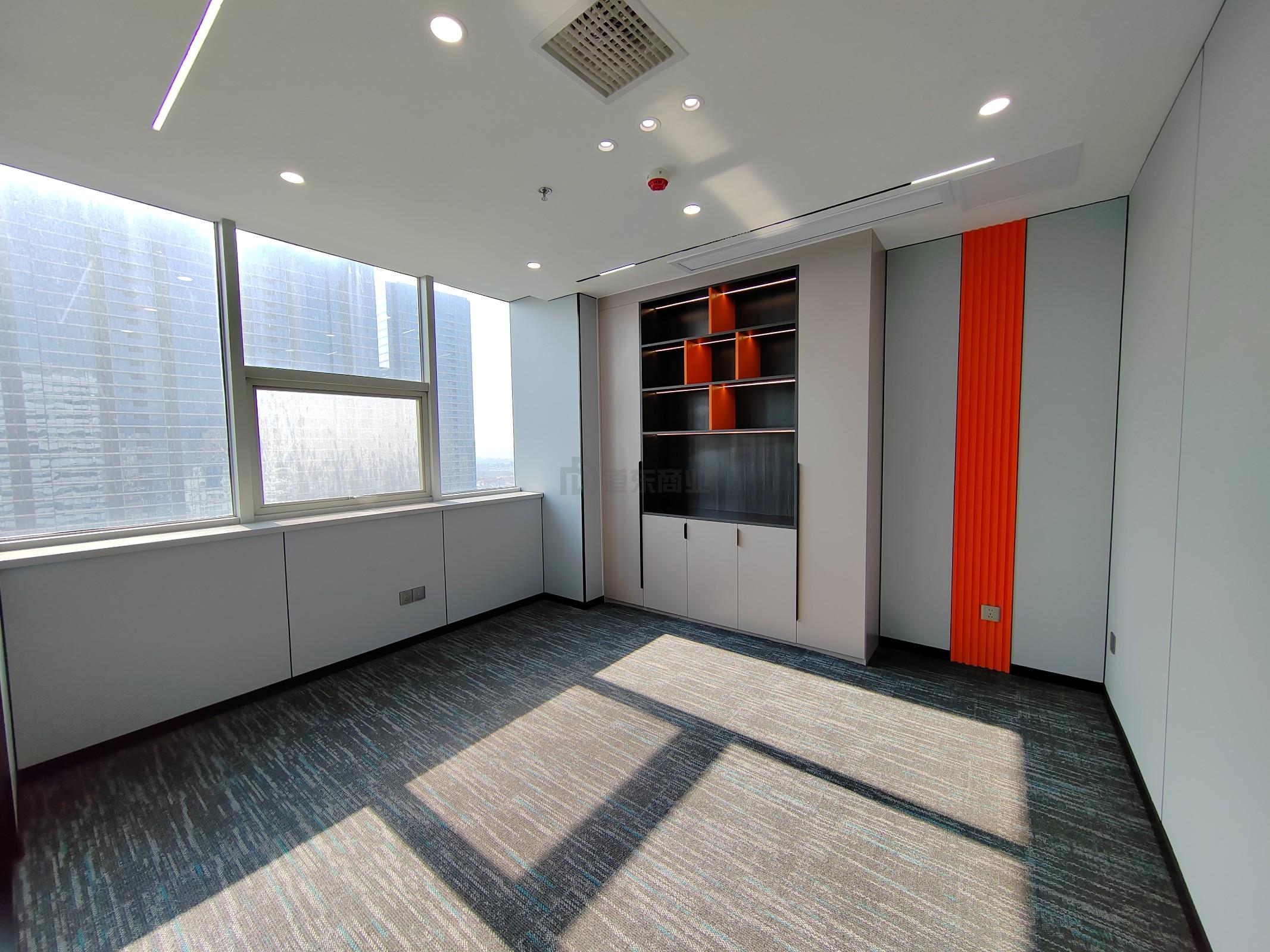 太湖明珠发展大厦面积108平