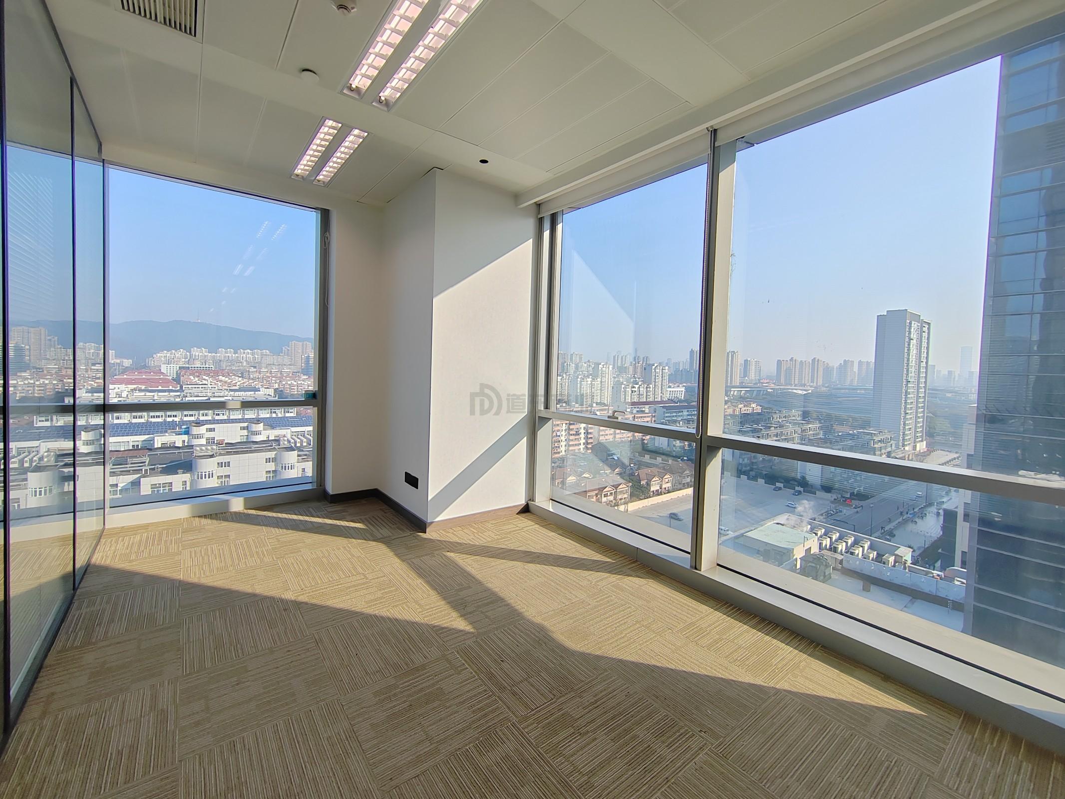 上海中心城开国际面积470平