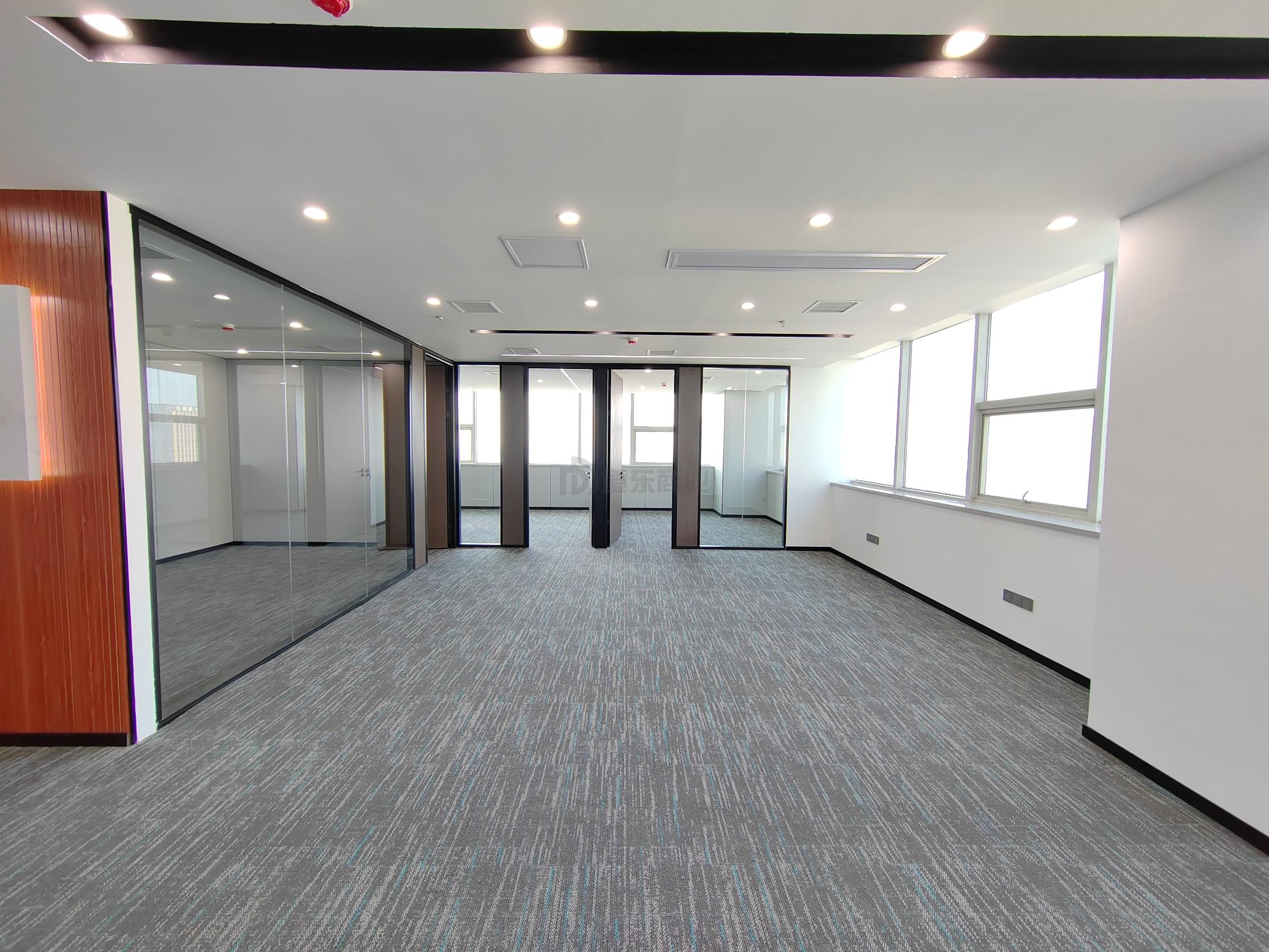 太湖明珠发展大厦面积198平