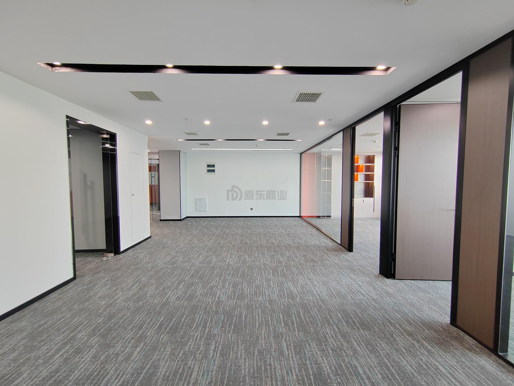 太湖明珠发展大厦面积185平