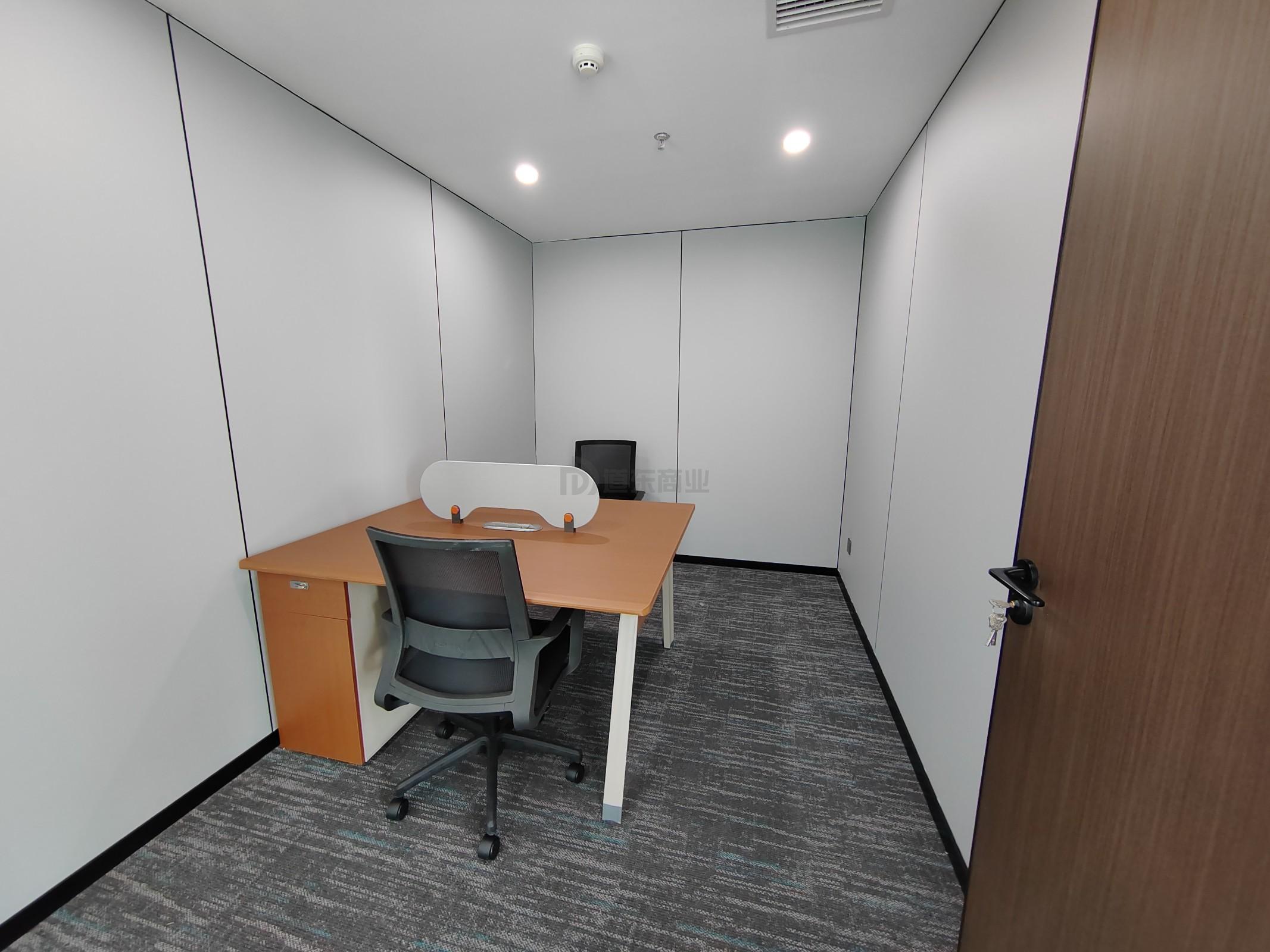 太湖明珠发展大厦面积108平